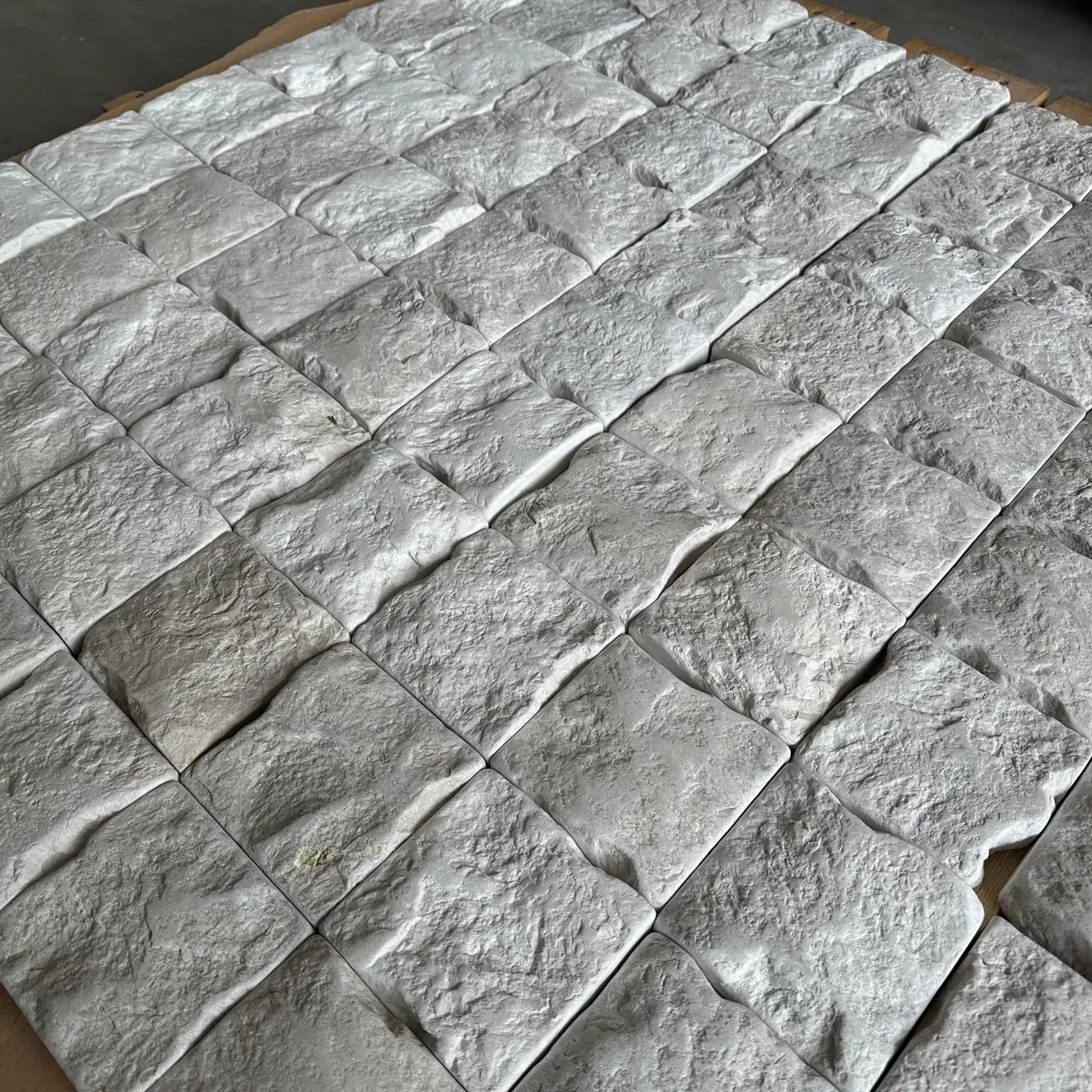 Papillon Split Limestone Cobblestones gallery detail image