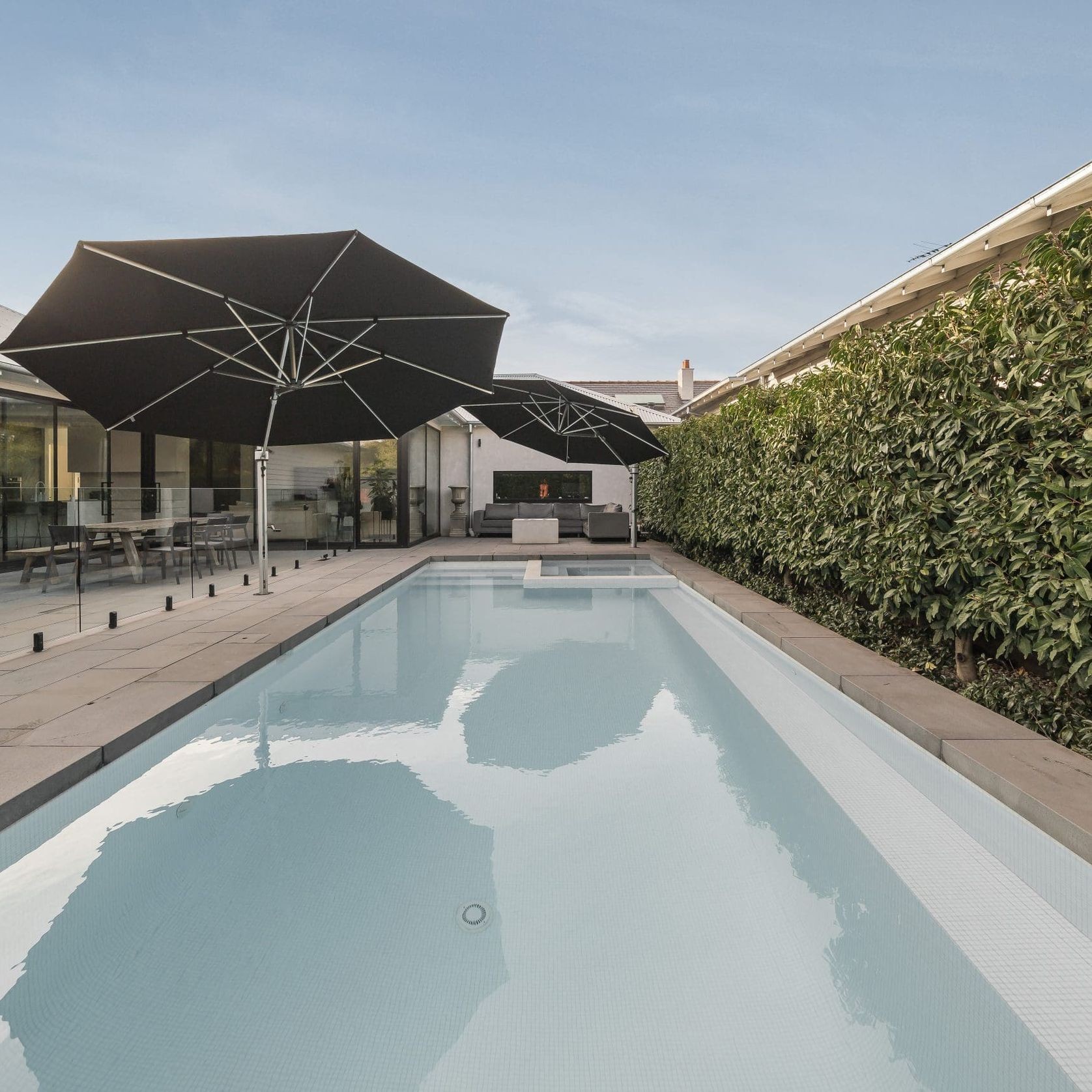 Premium Bluestone Pool Coping gallery detail image