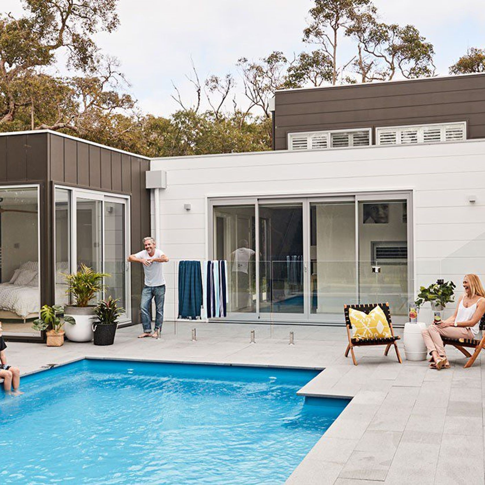 Premium Bluestone Pool Coping gallery detail image