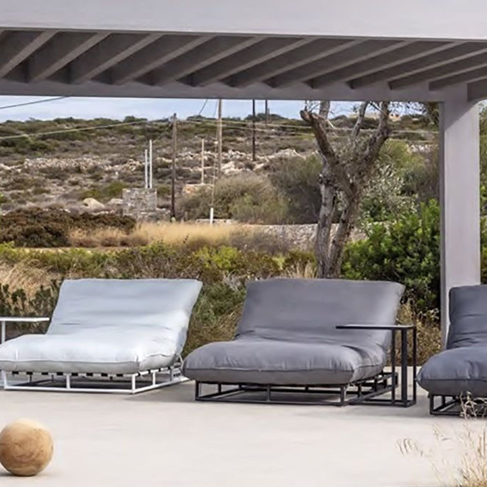 Papamoa Daybed - Lead Chine gallery detail image