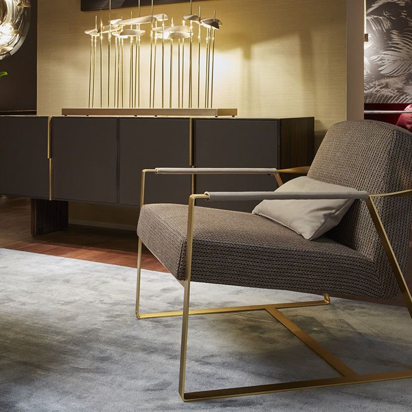 Parabolica Armchair gallery detail image