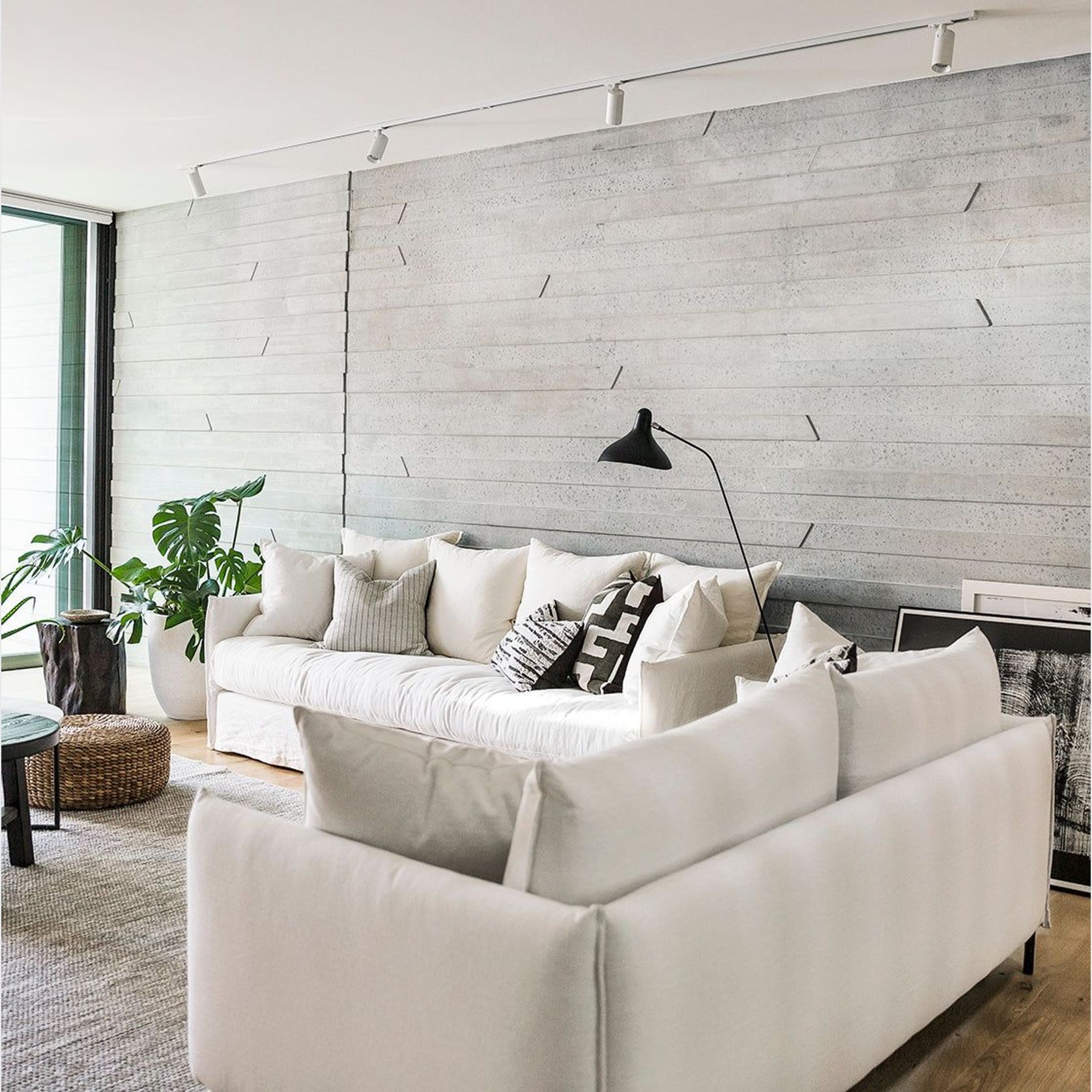 'Capri' Sofa / 2.5 Seater gallery detail image