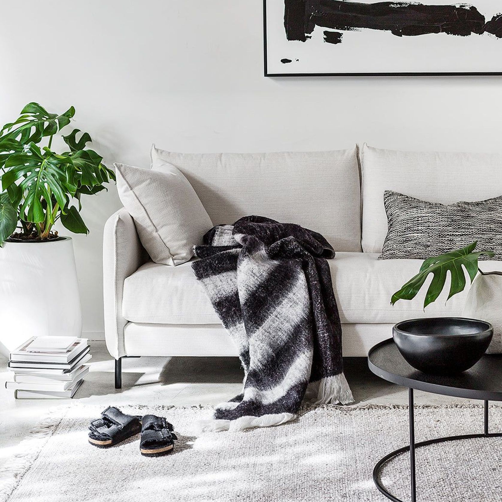 'Capri' Sofa / 2.5 Seater gallery detail image
