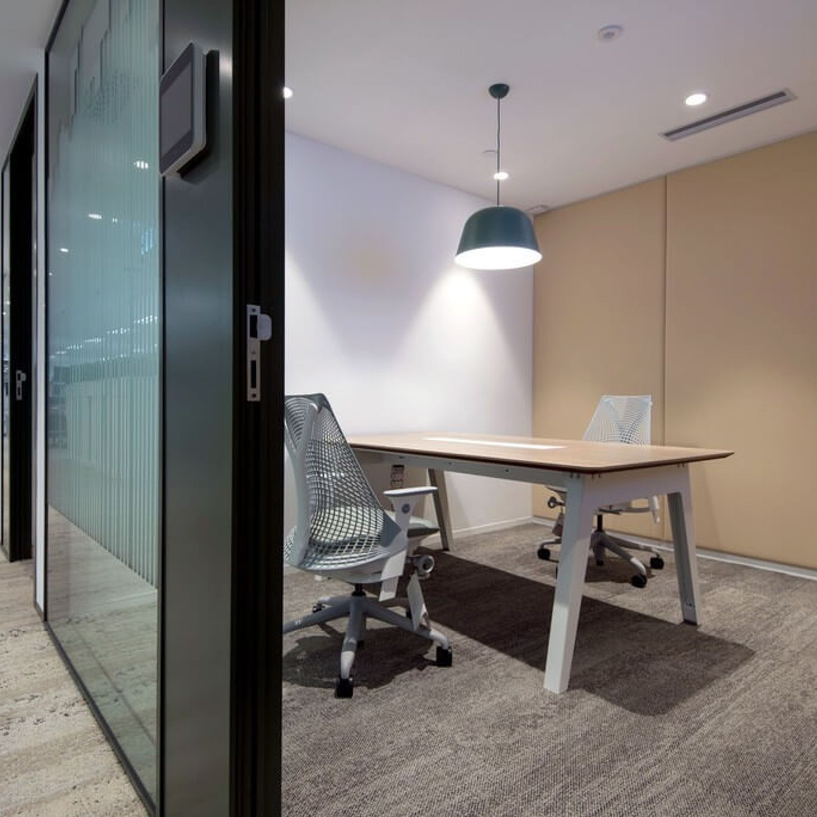 Optimis Single Desk gallery detail image