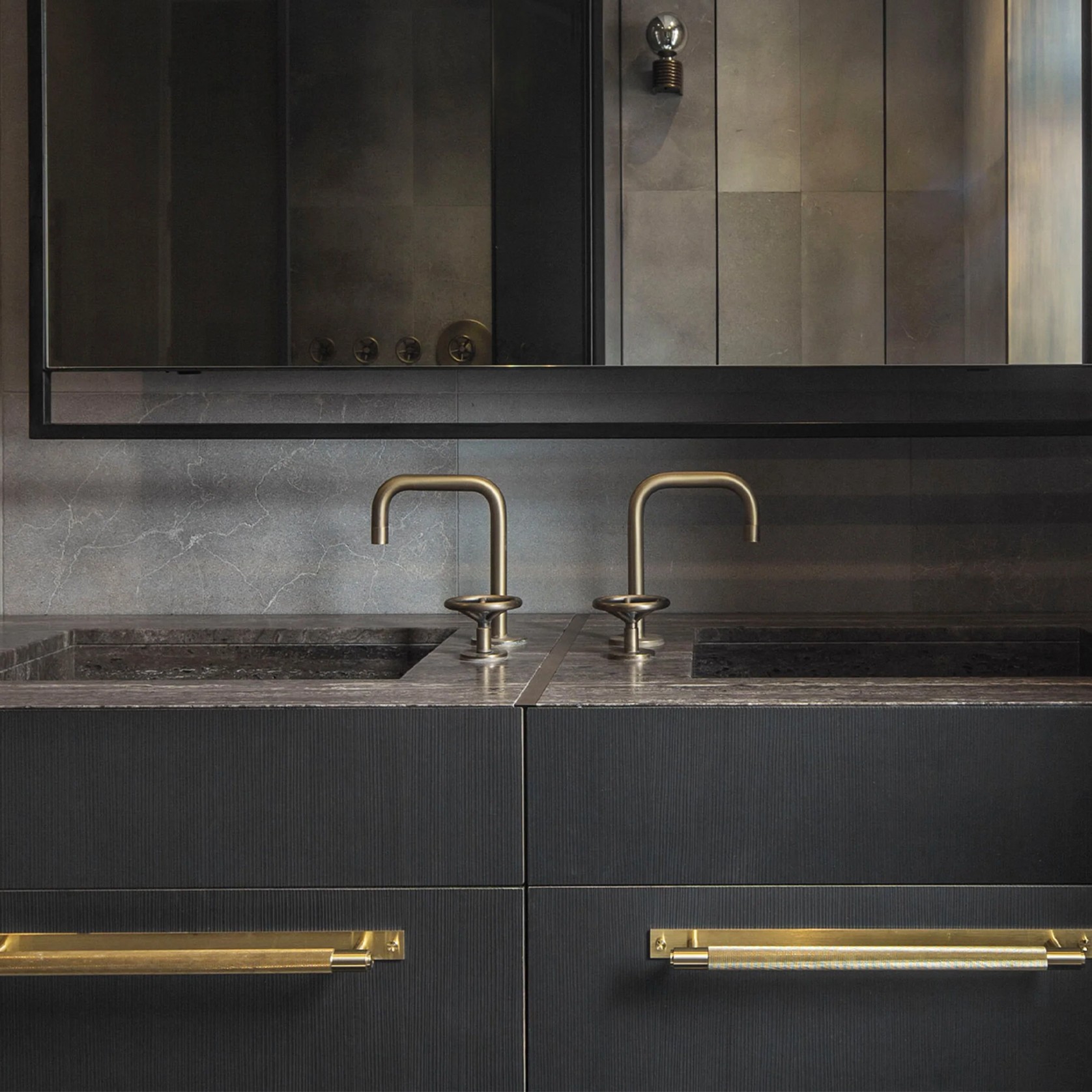 Buster & Punch - Pull Bar / Plate / Cross gallery detail image