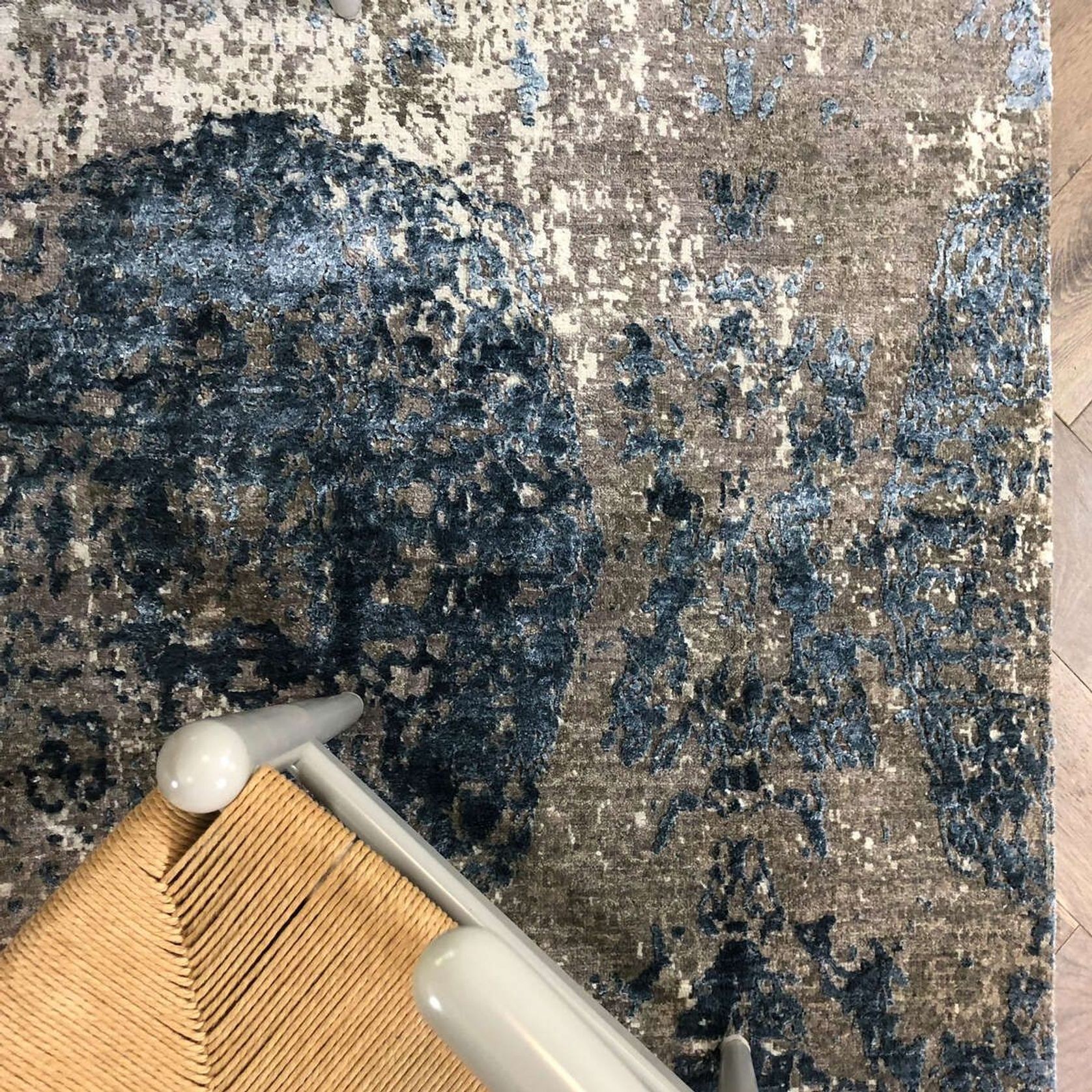 Pyrenees Teal gallery detail image