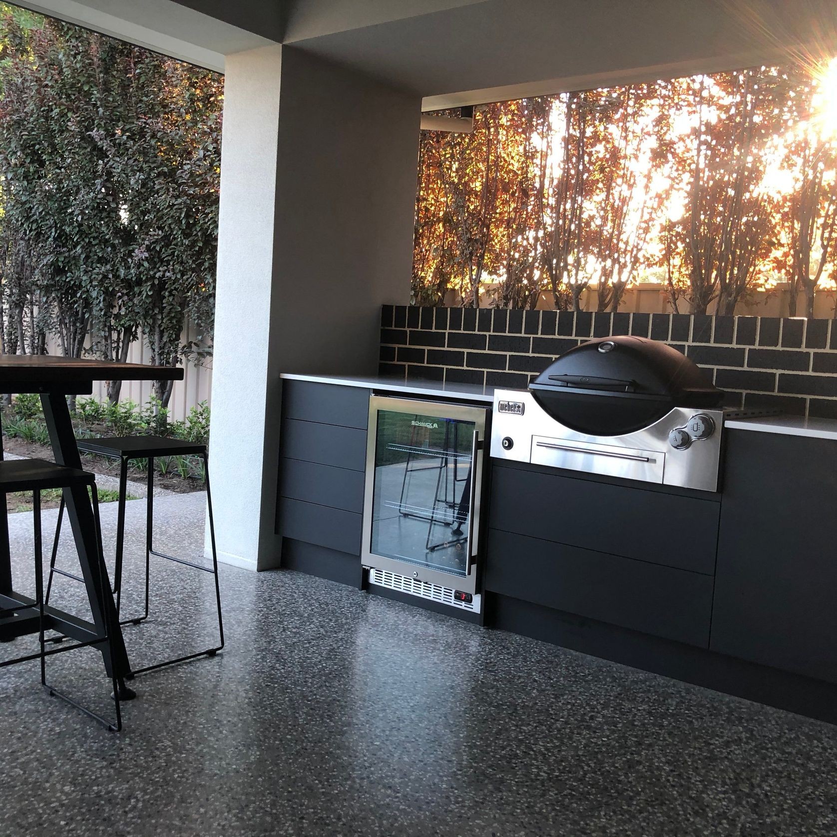 er Family Q (Q3600) Built In BBQ Black ULPG ArchiPro NZ