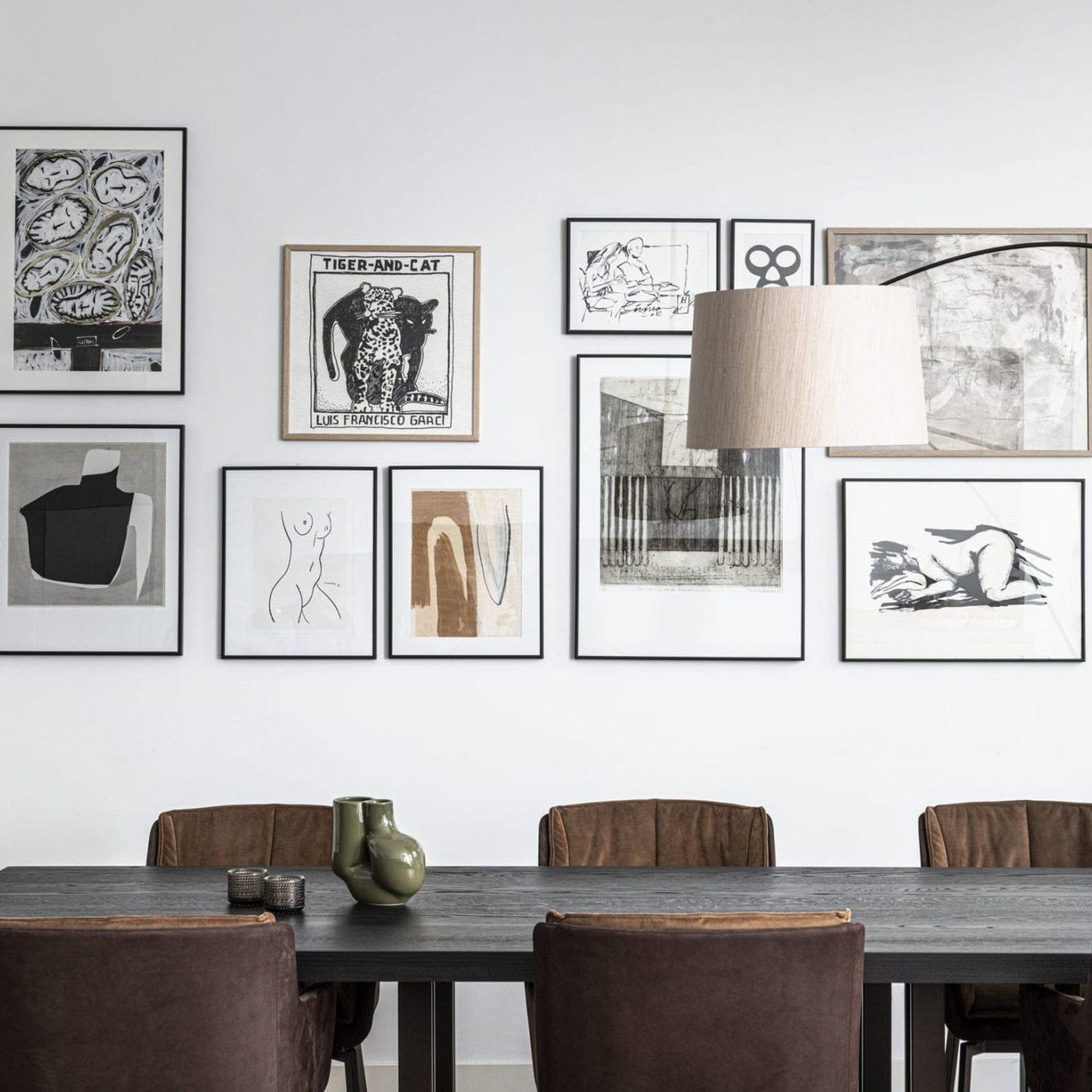 T2 DiningTable gallery detail image