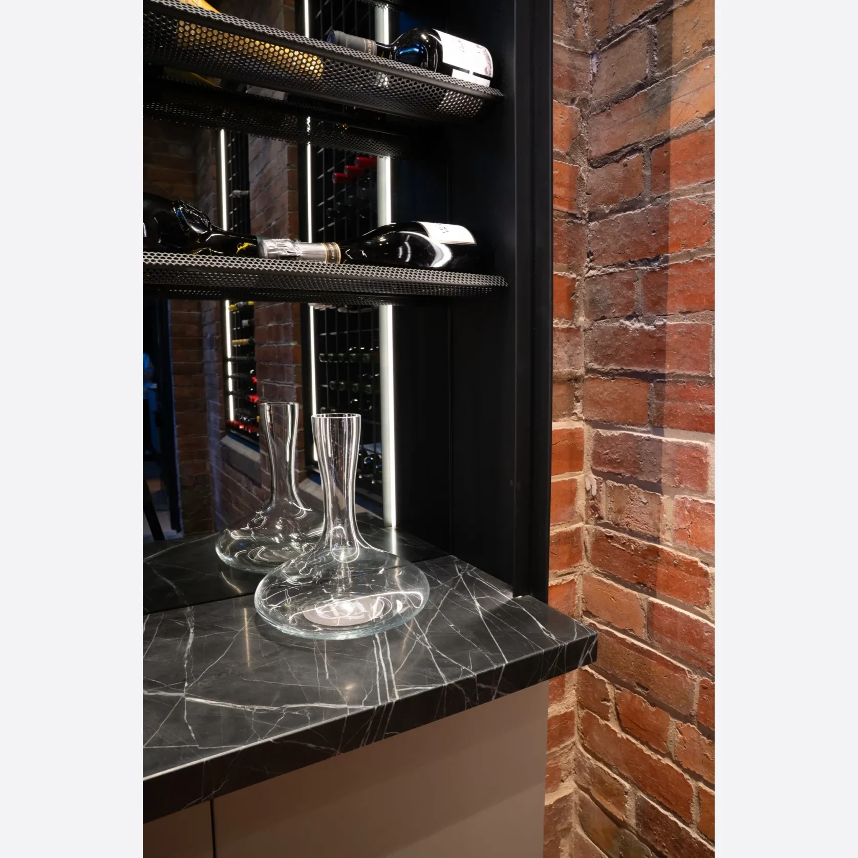 Marquina Quartzite Benchtop gallery detail image