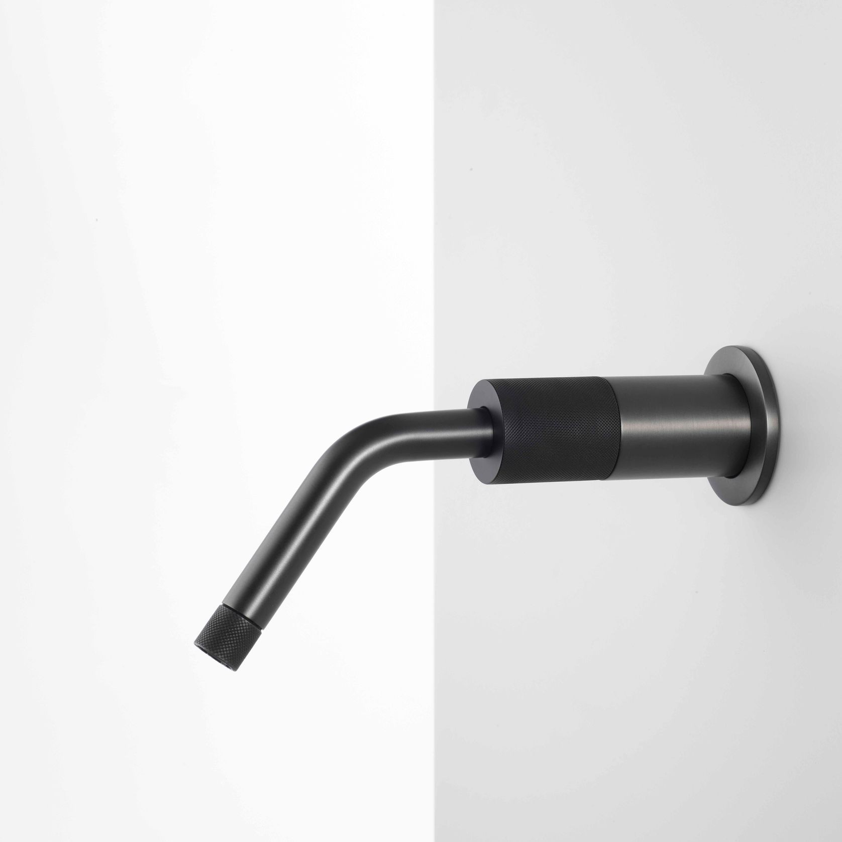 Antonio Frattini R217 Wall Mounted Tap gallery detail image