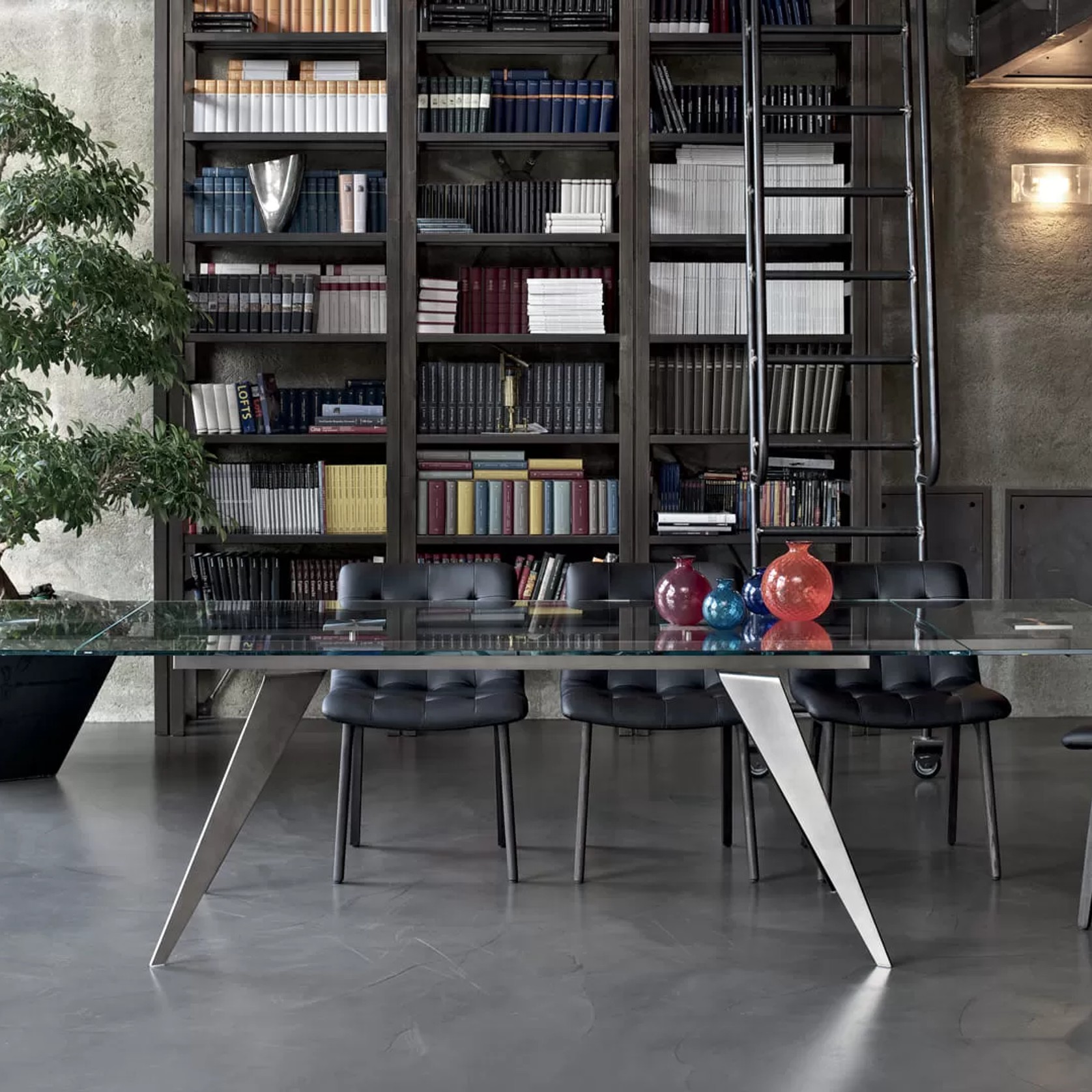Kuga Chair gallery detail image