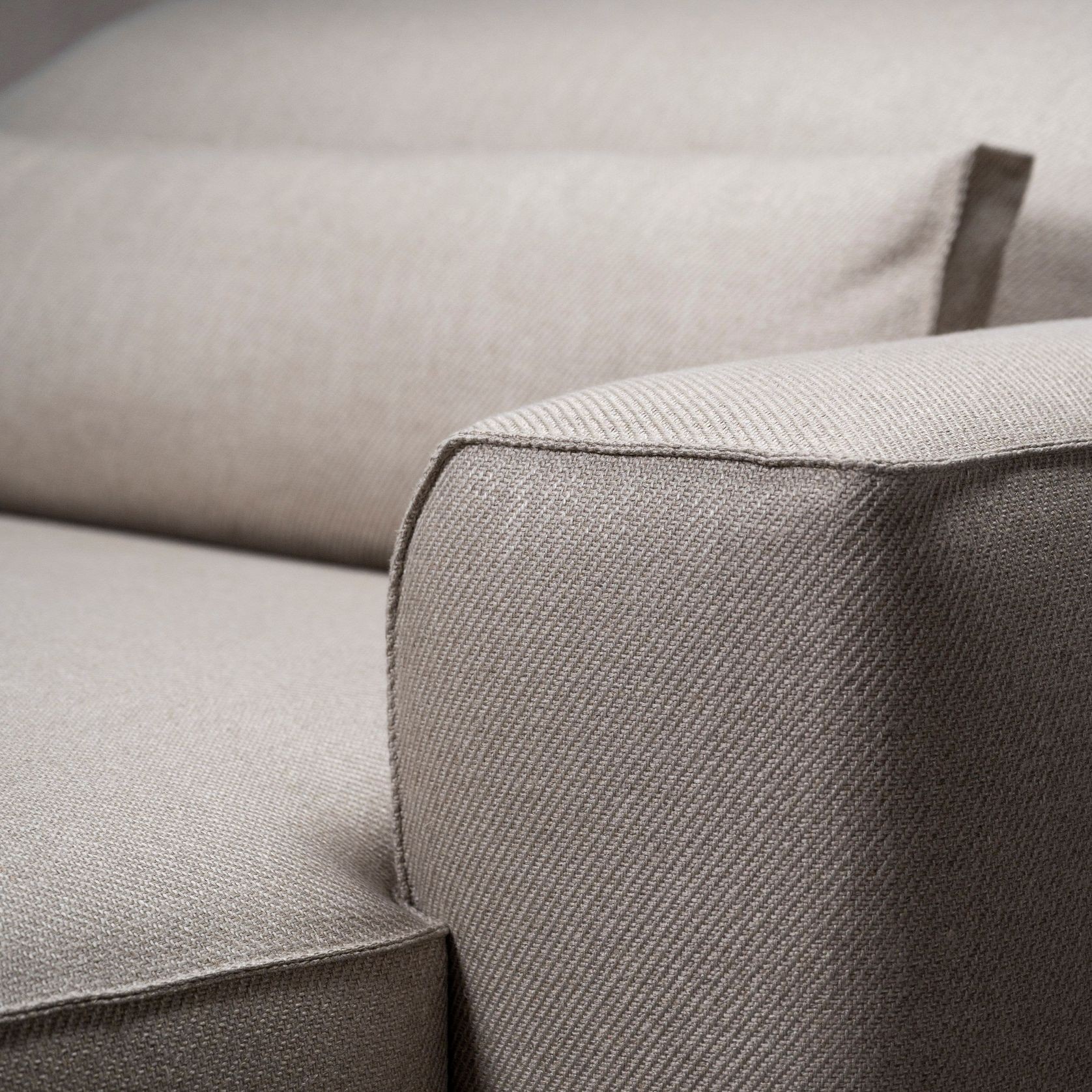 Rens sofa gallery detail image