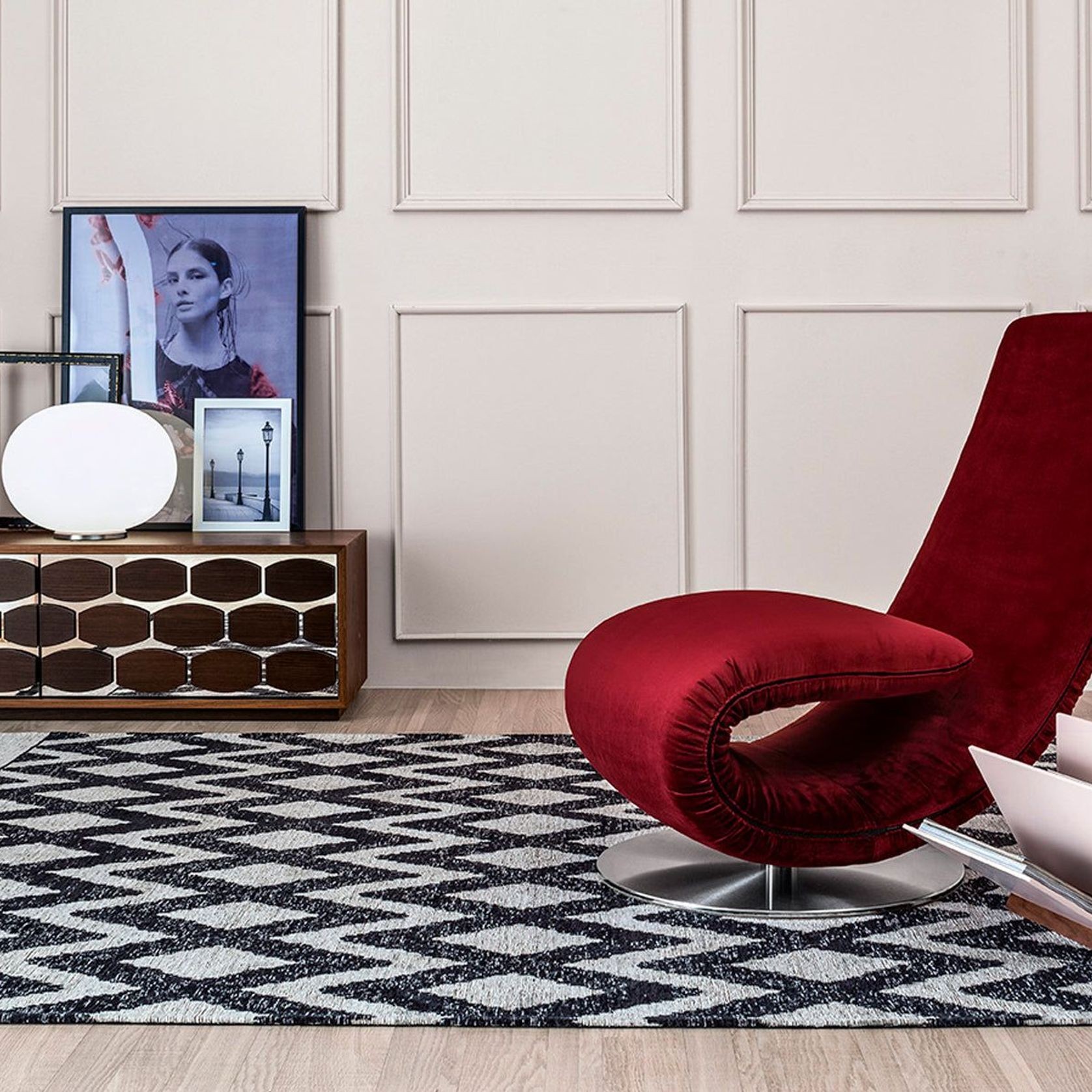 Ricciolo Armchair gallery detail image