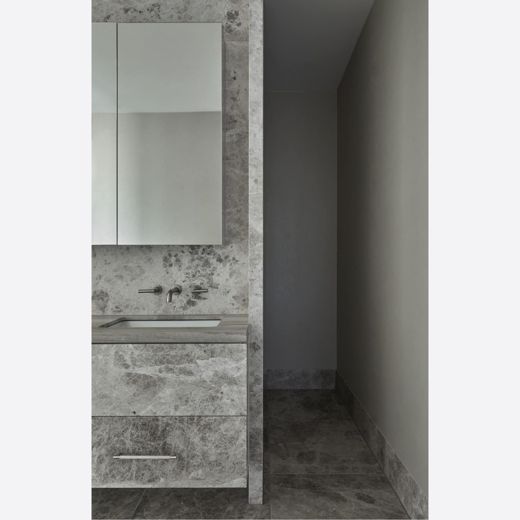 Turko Argento Limestone Tiles gallery detail image