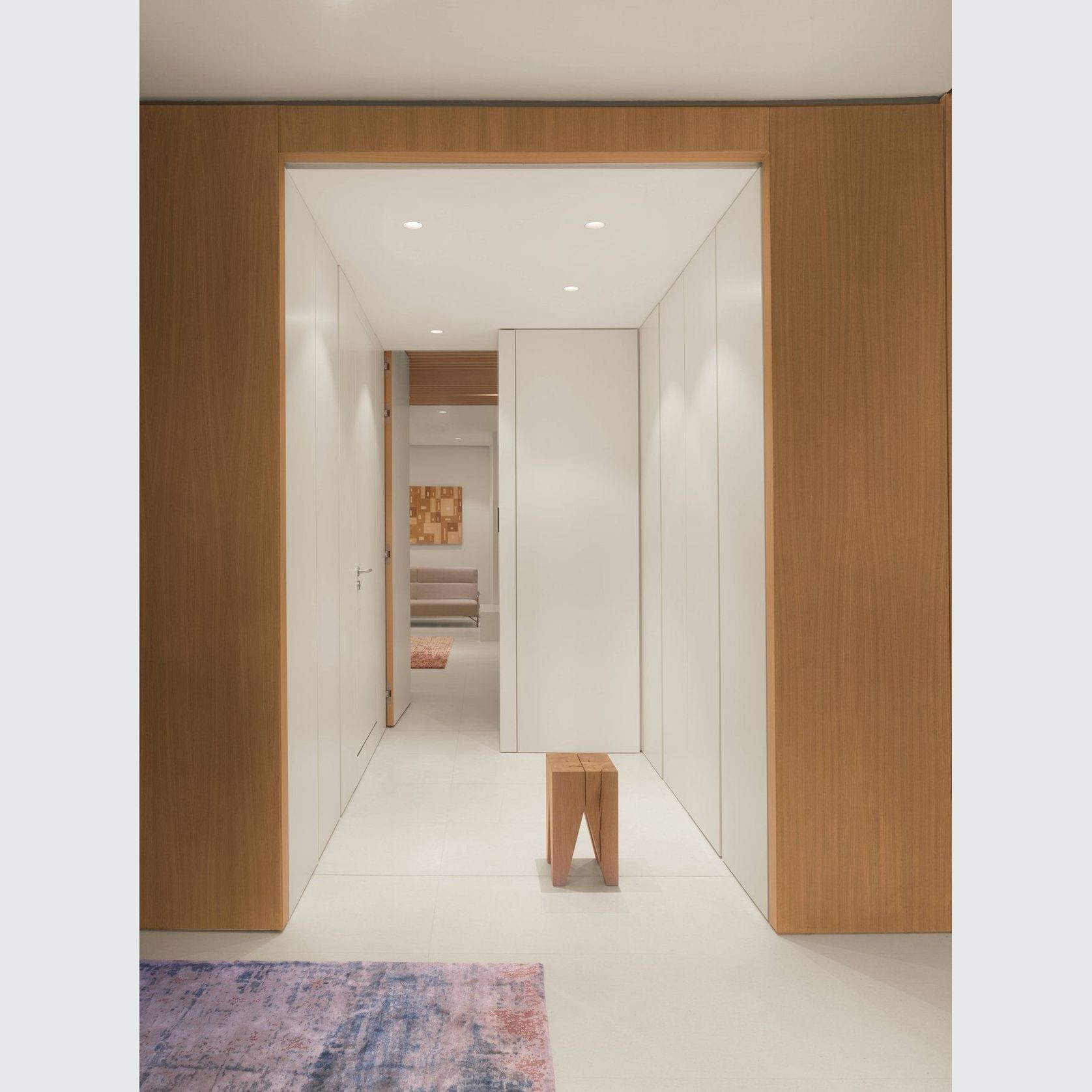 Kap Adjustable Round gallery detail image