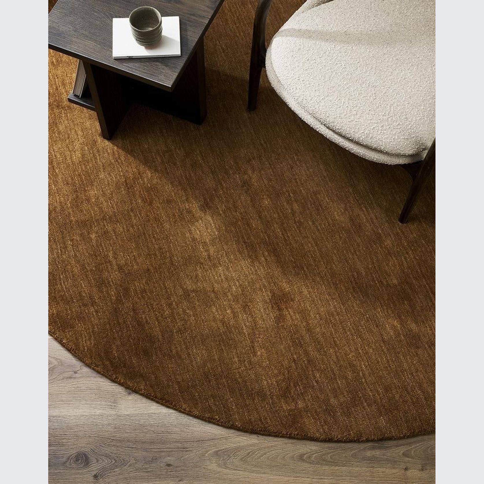 Baya Sandringham 100% Wool Round Rug - Pecan gallery detail image