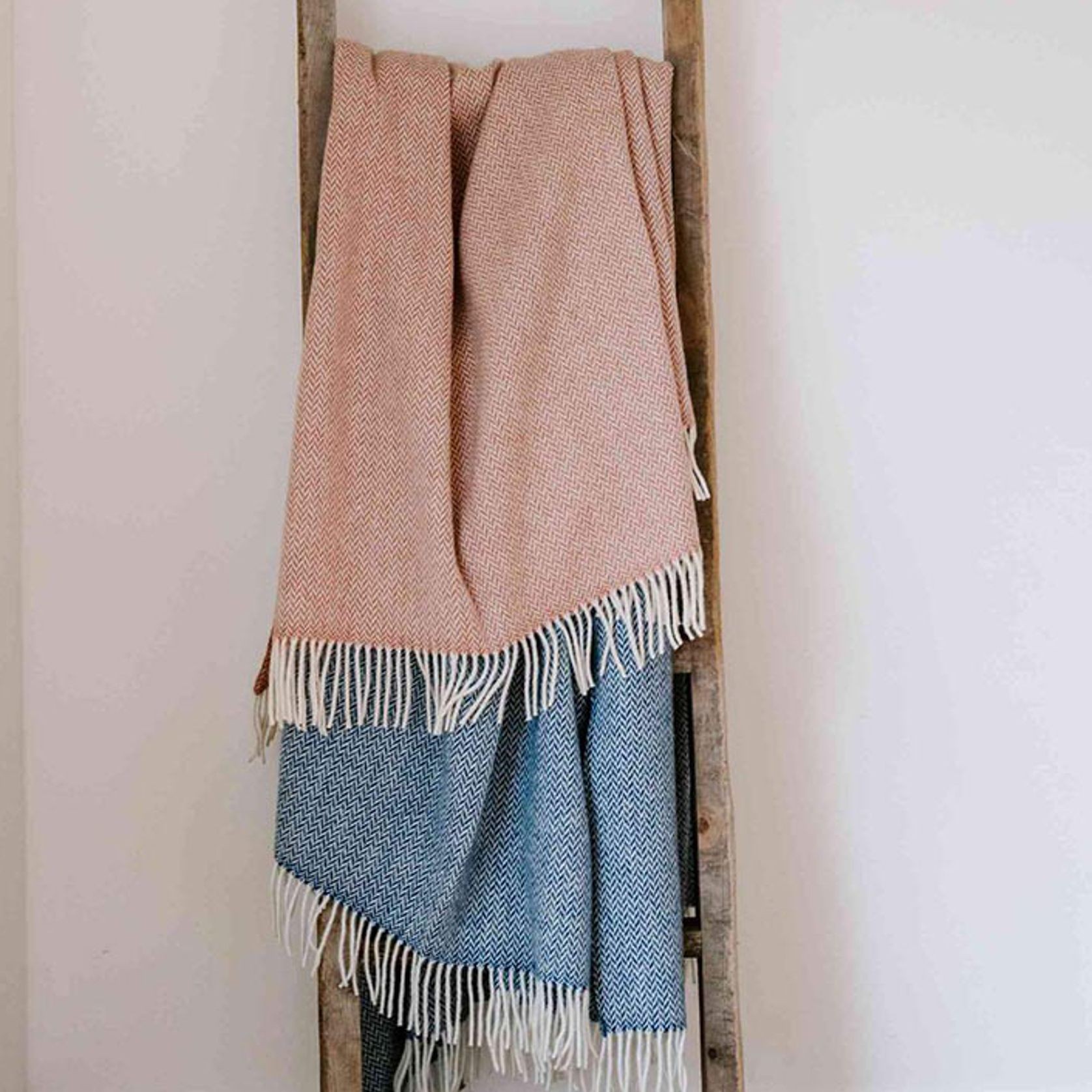 Ruanui Station Lambswool Throw - Pipipi Pink Chevron gallery detail image