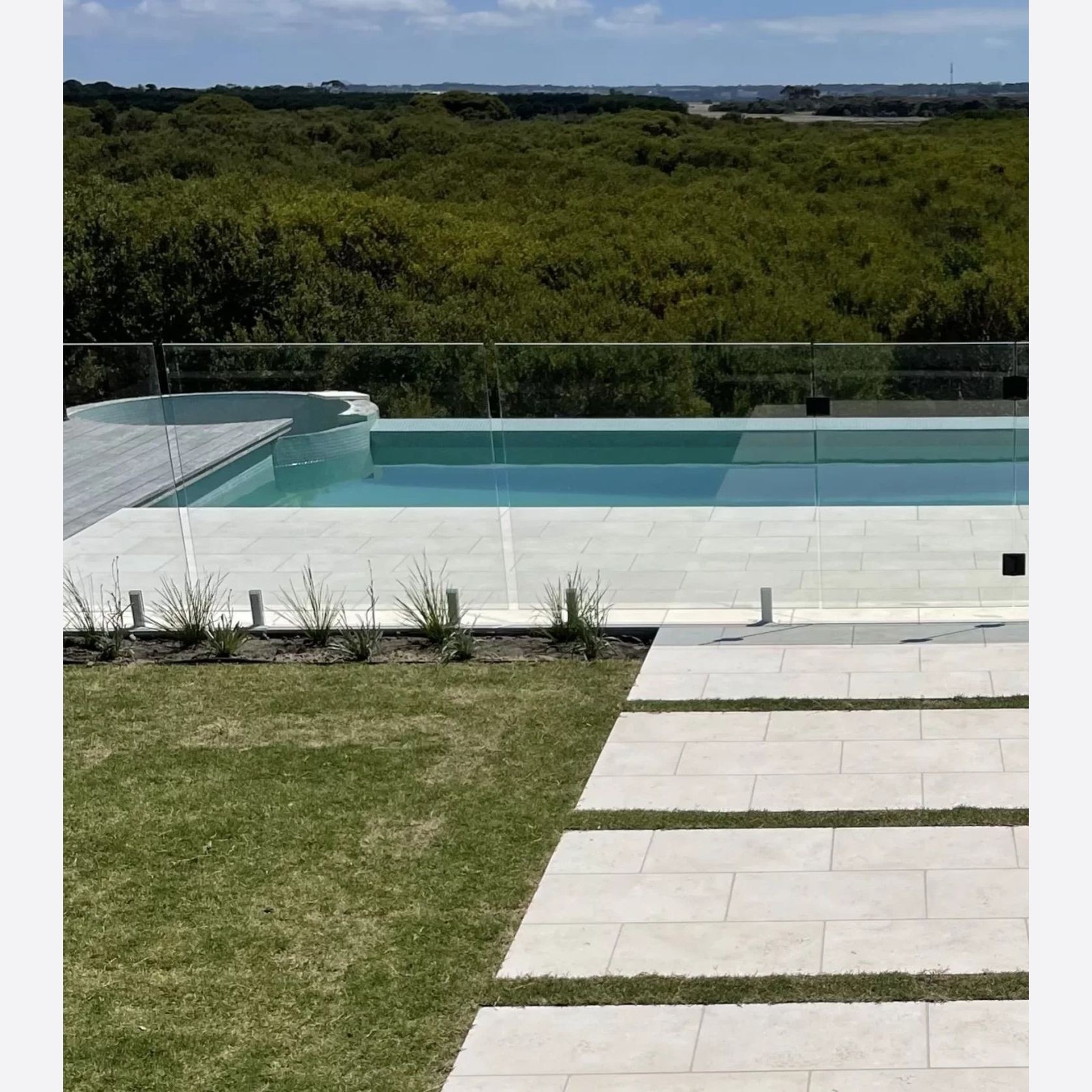 Savana Light Sandblasted Limestone Tiles gallery detail image