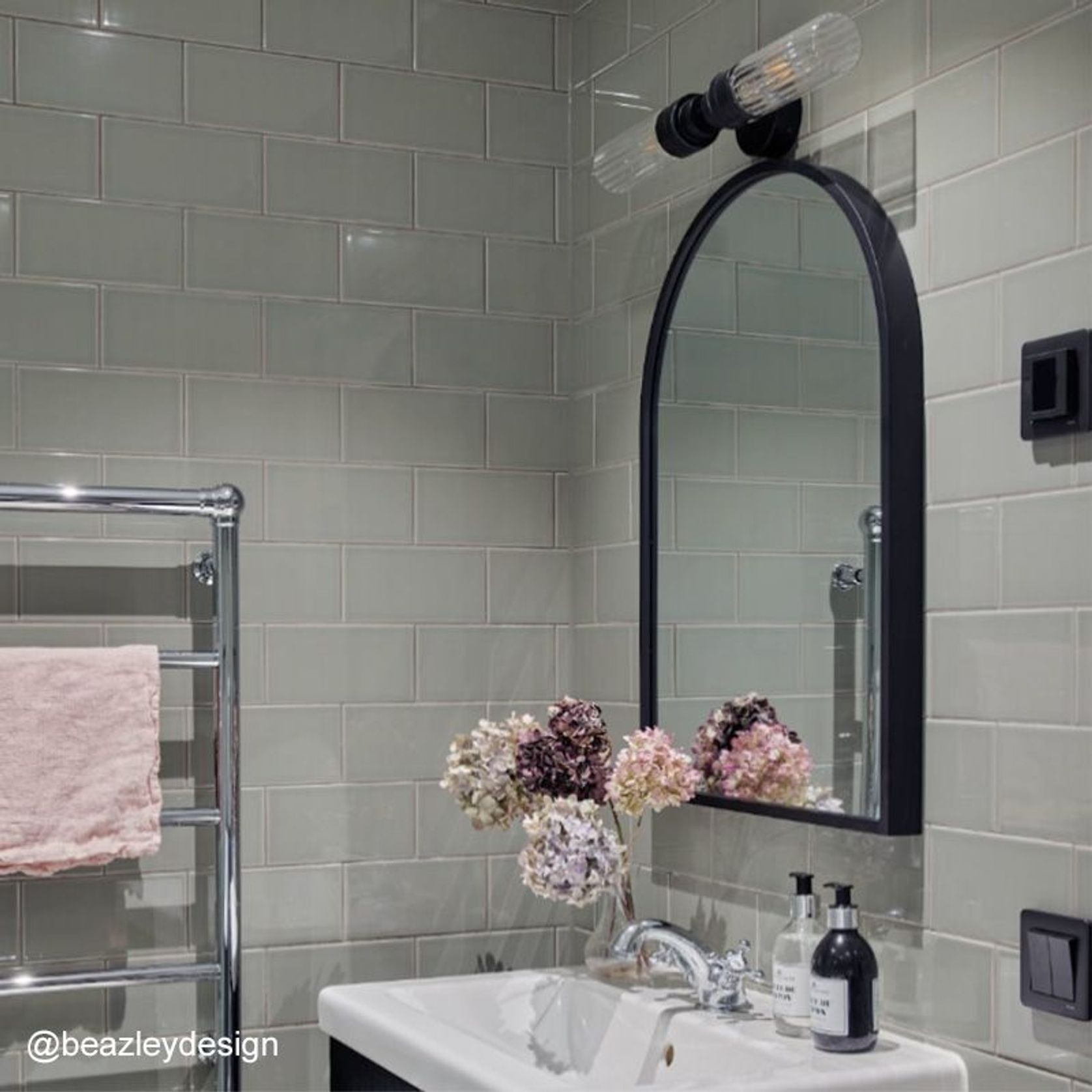 Severn IP65 Wall Light gallery detail image