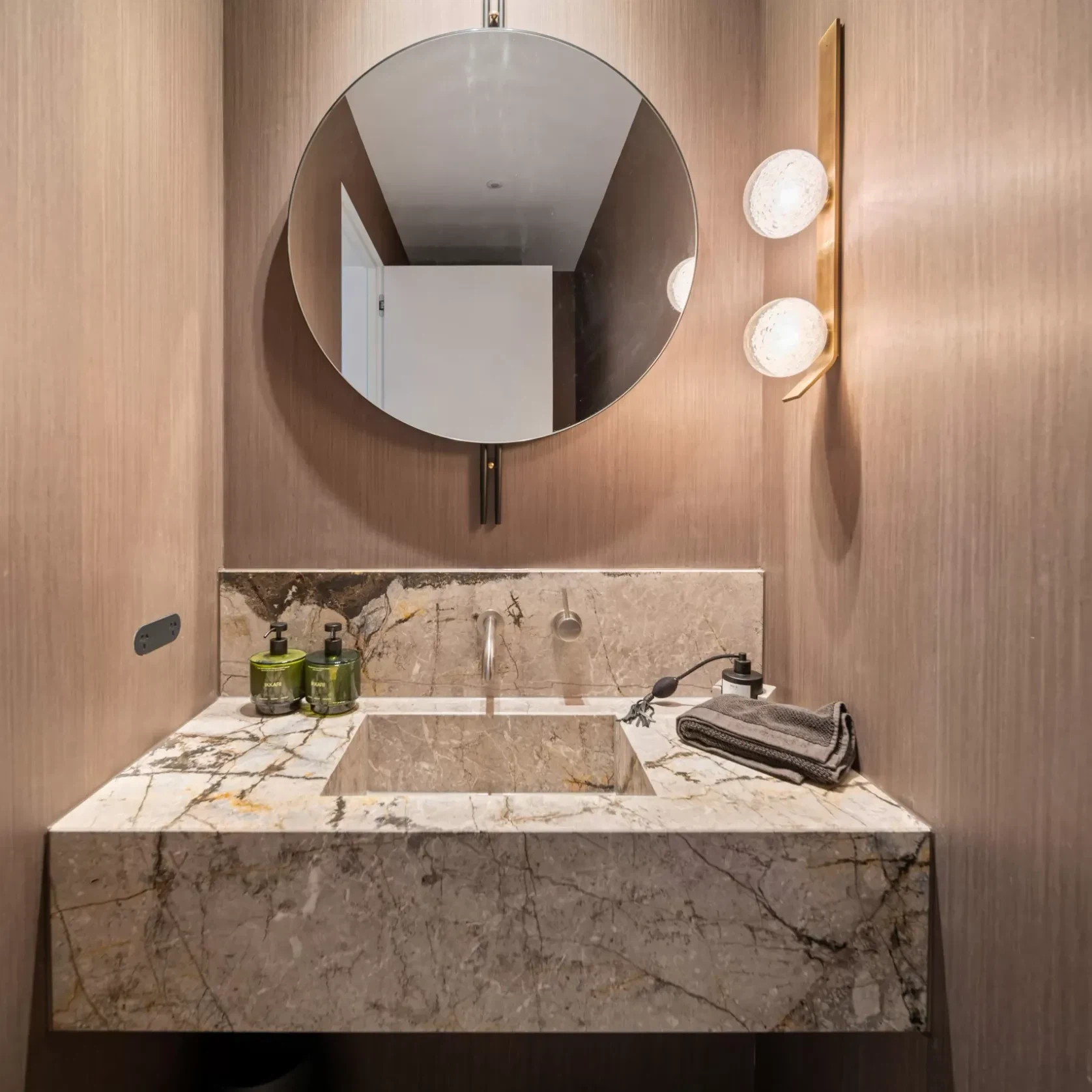 Silver Root Marble Benchtop gallery detail image