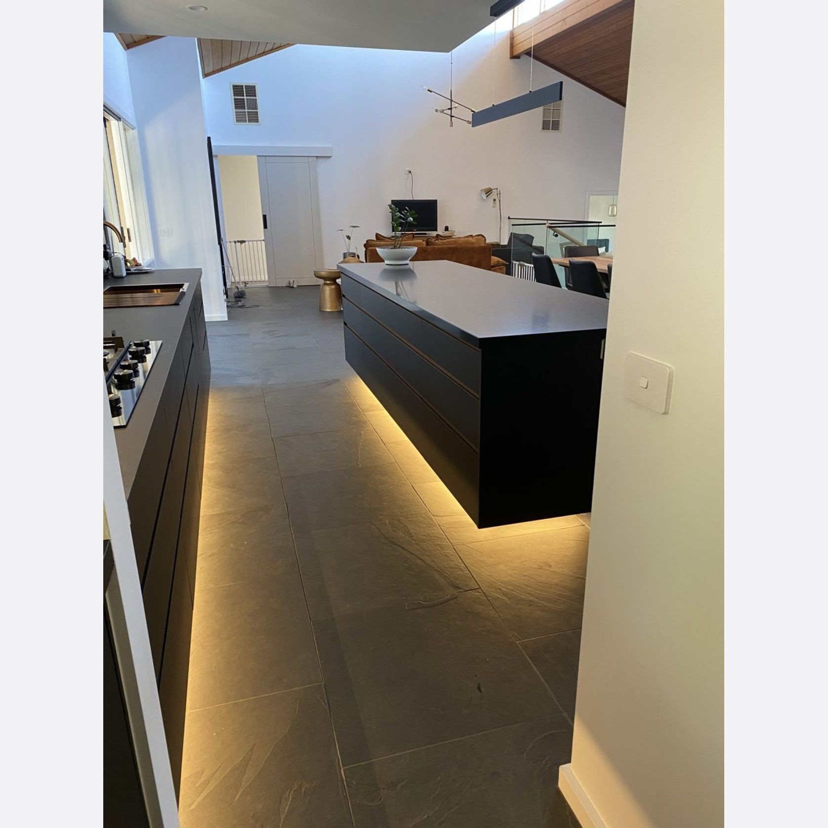South American Graphite Slate Tiles gallery detail image