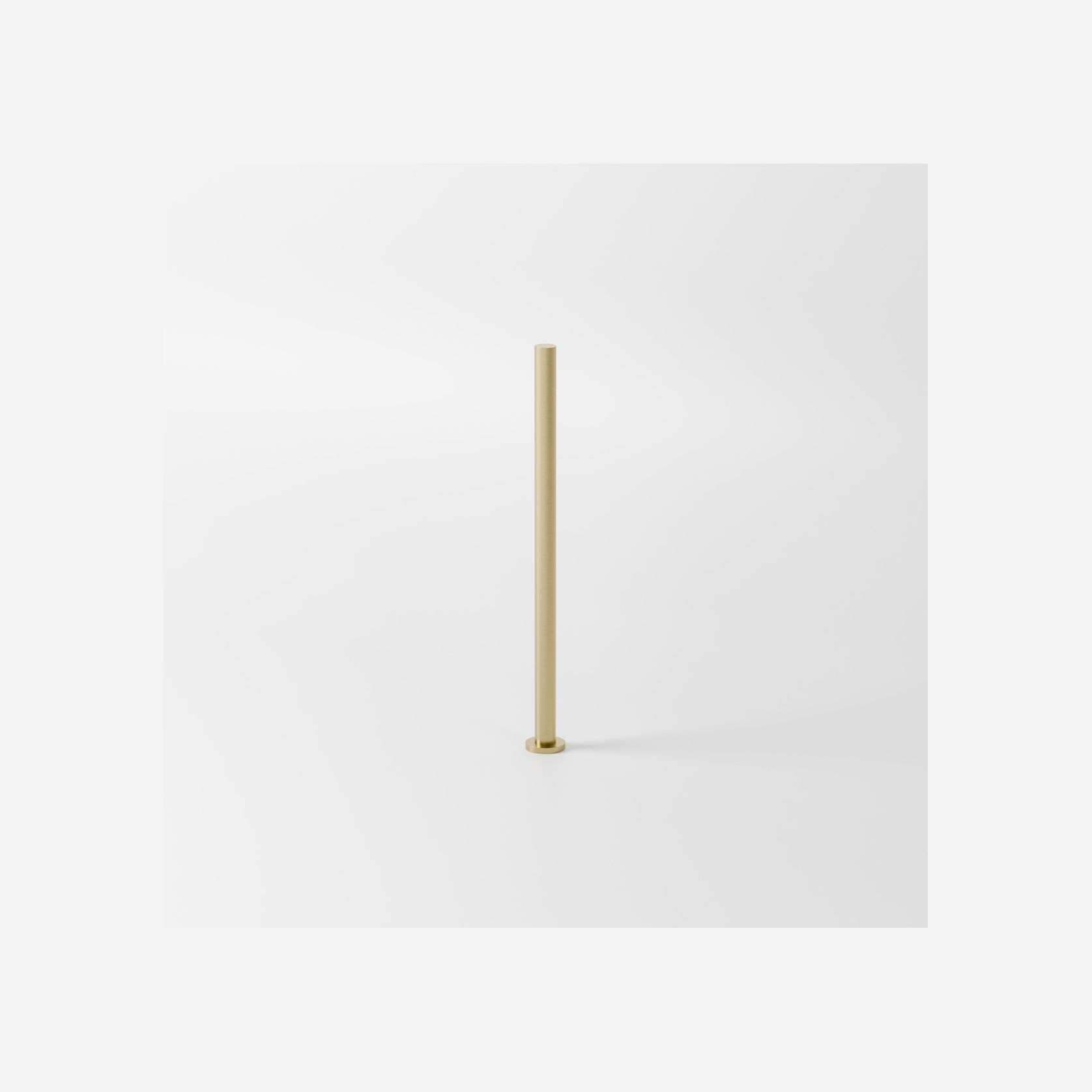 Pure Floorstanding Heated Towel Rail 1000 gallery detail image