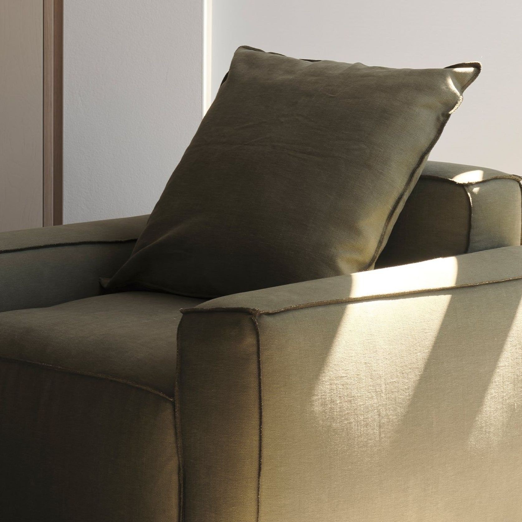 Elio Junior Armchair gallery detail image