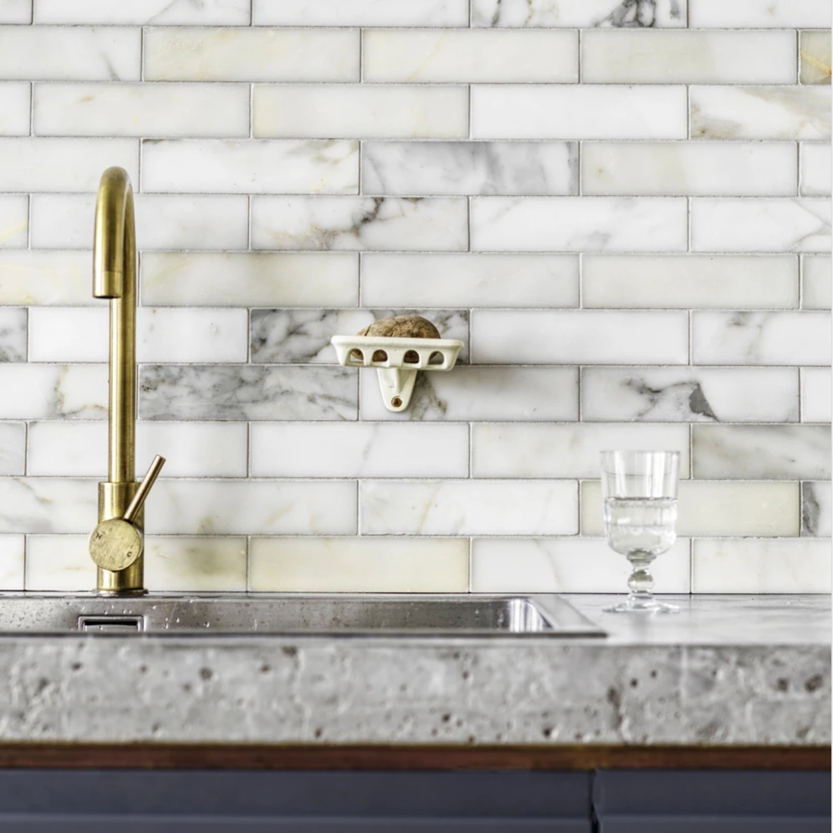 Tradewinds Calacatta Oro Honed 200x50x10mm gallery detail image