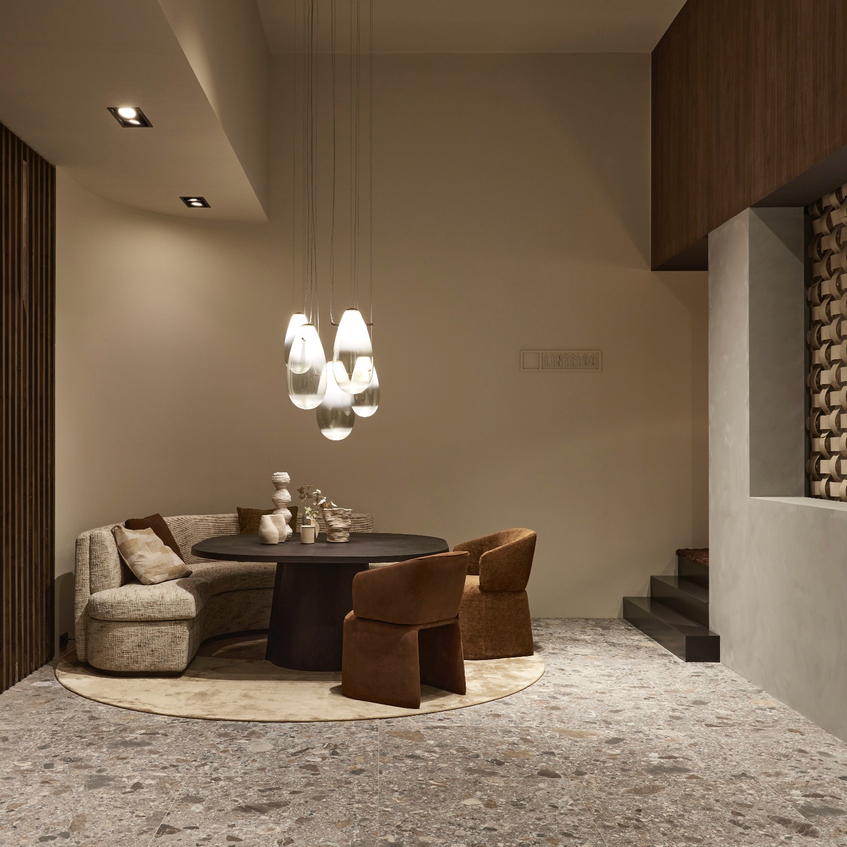 Blend sofa gallery detail image