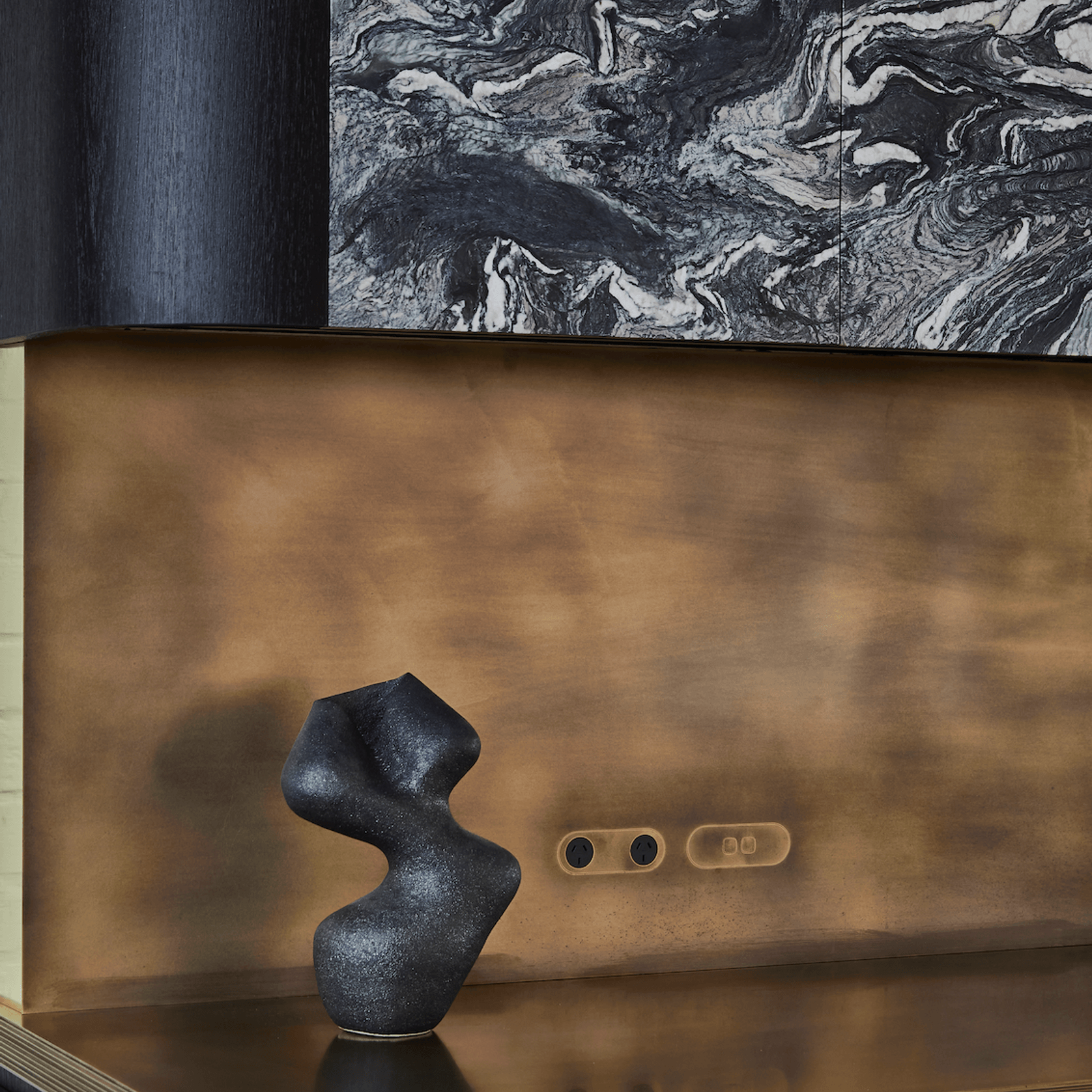 13 Carbon Double Outlet Faceplate gallery detail image