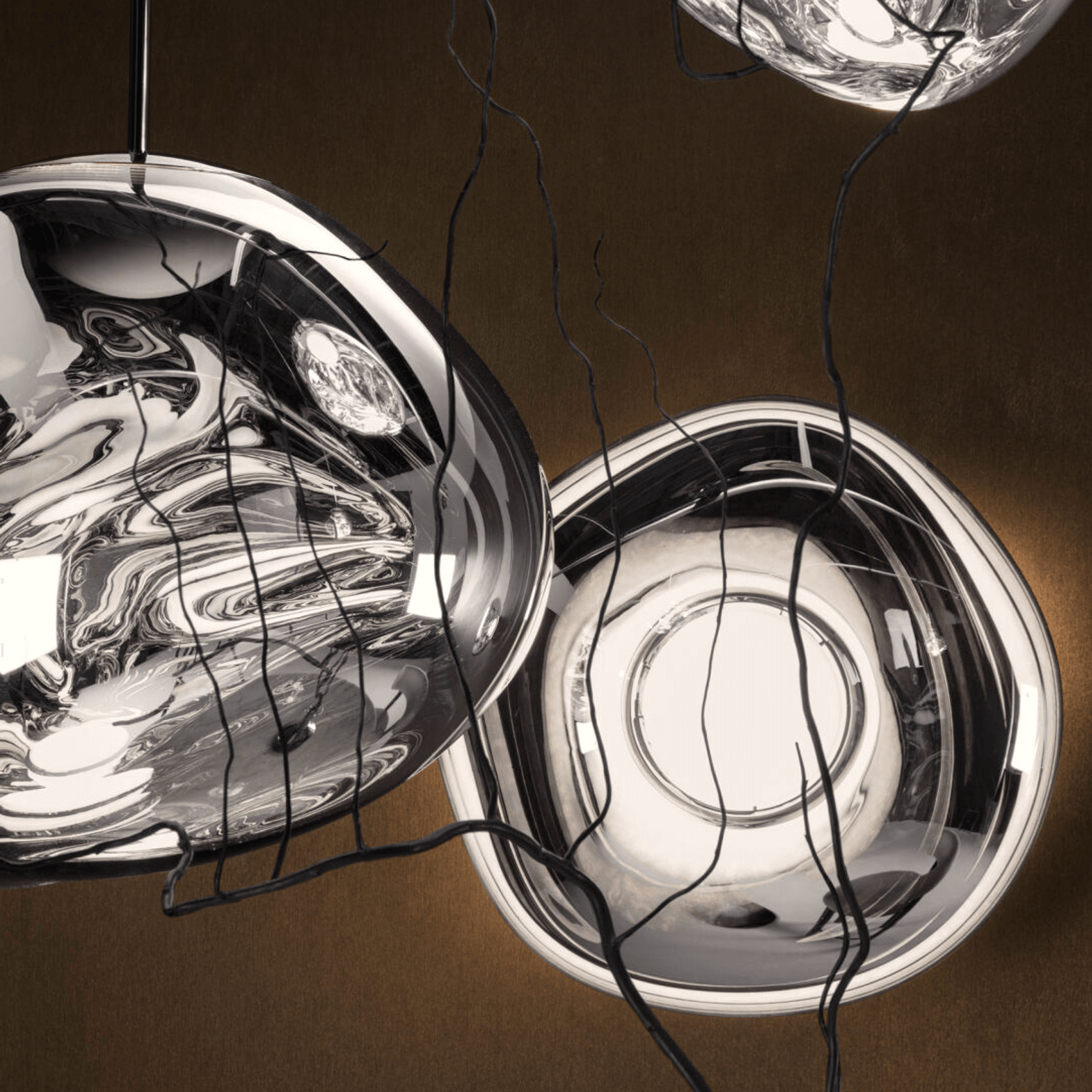 Melt Surface Light Chrome gallery detail image