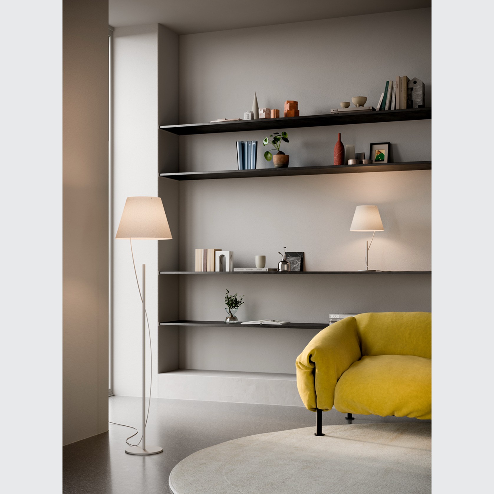 Hover floor lamp gallery detail image