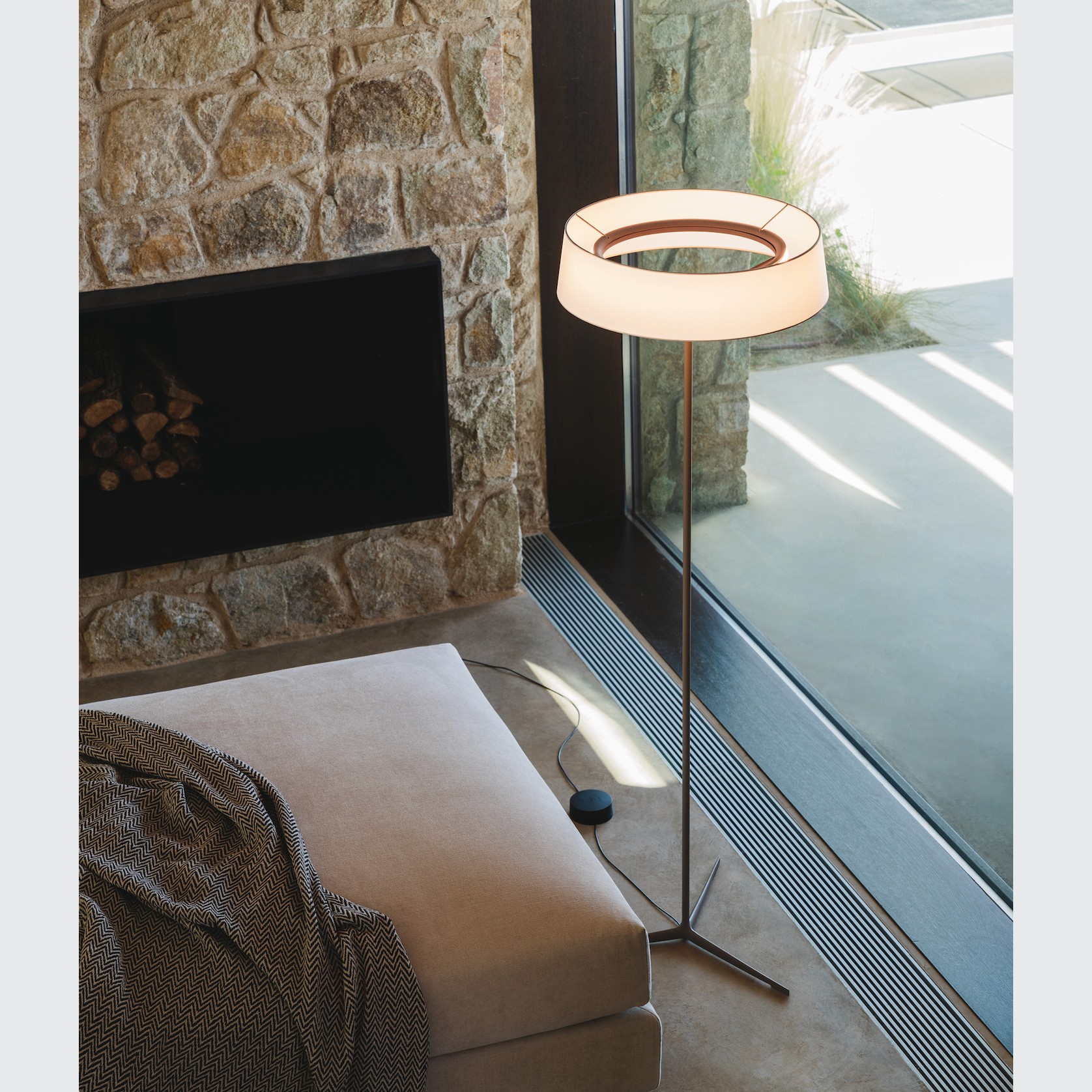 Dama Floor gallery detail image