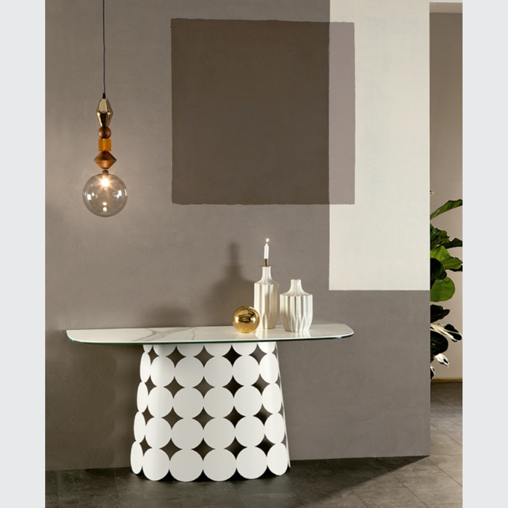 Pois Dining Table gallery detail image