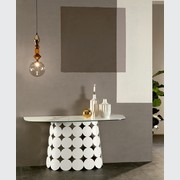 Pois Dining Table gallery detail image