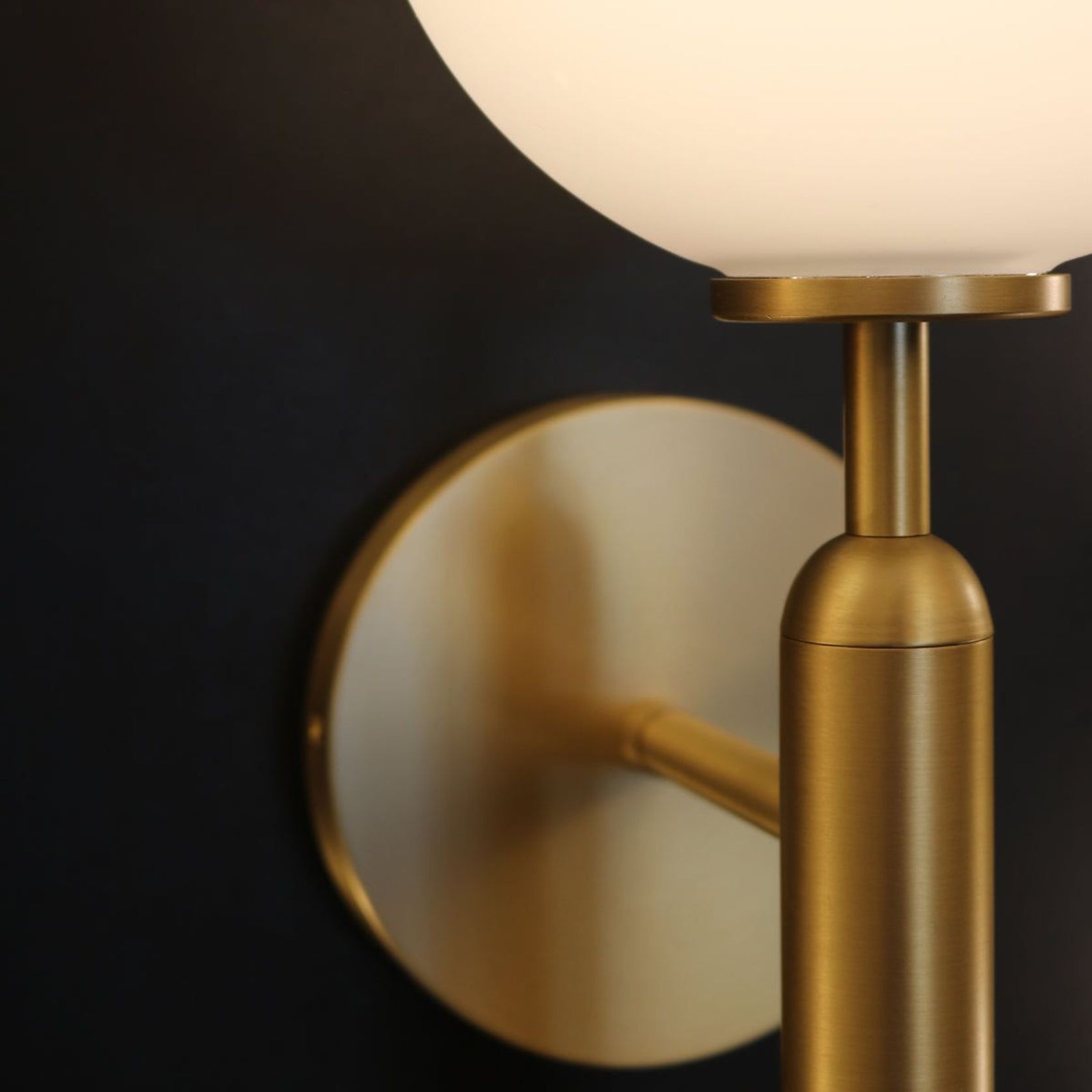 Marianne gallery detail image