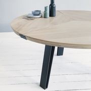 Side to Side Table Round gallery detail image