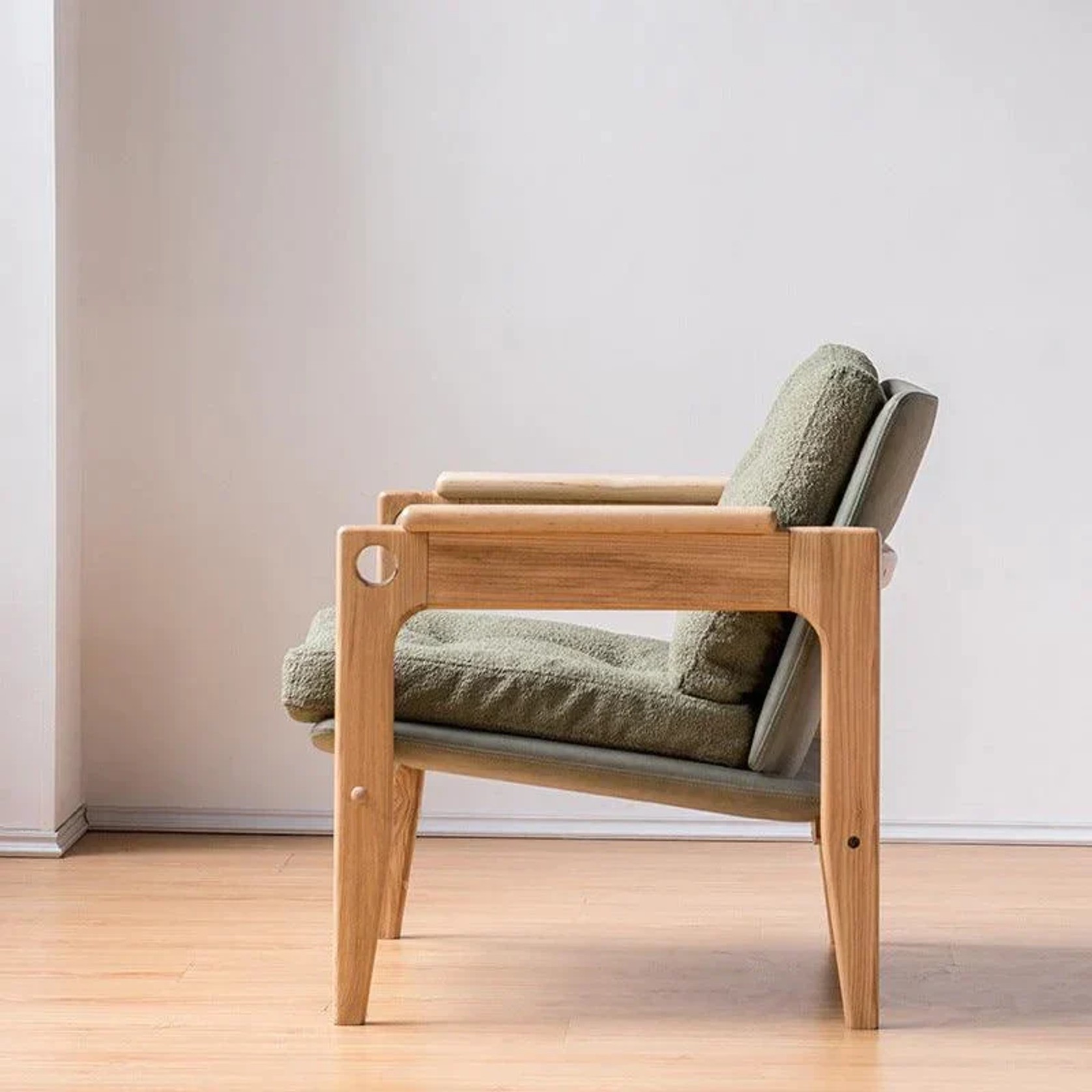 Soni Leisure Armchair gallery detail image