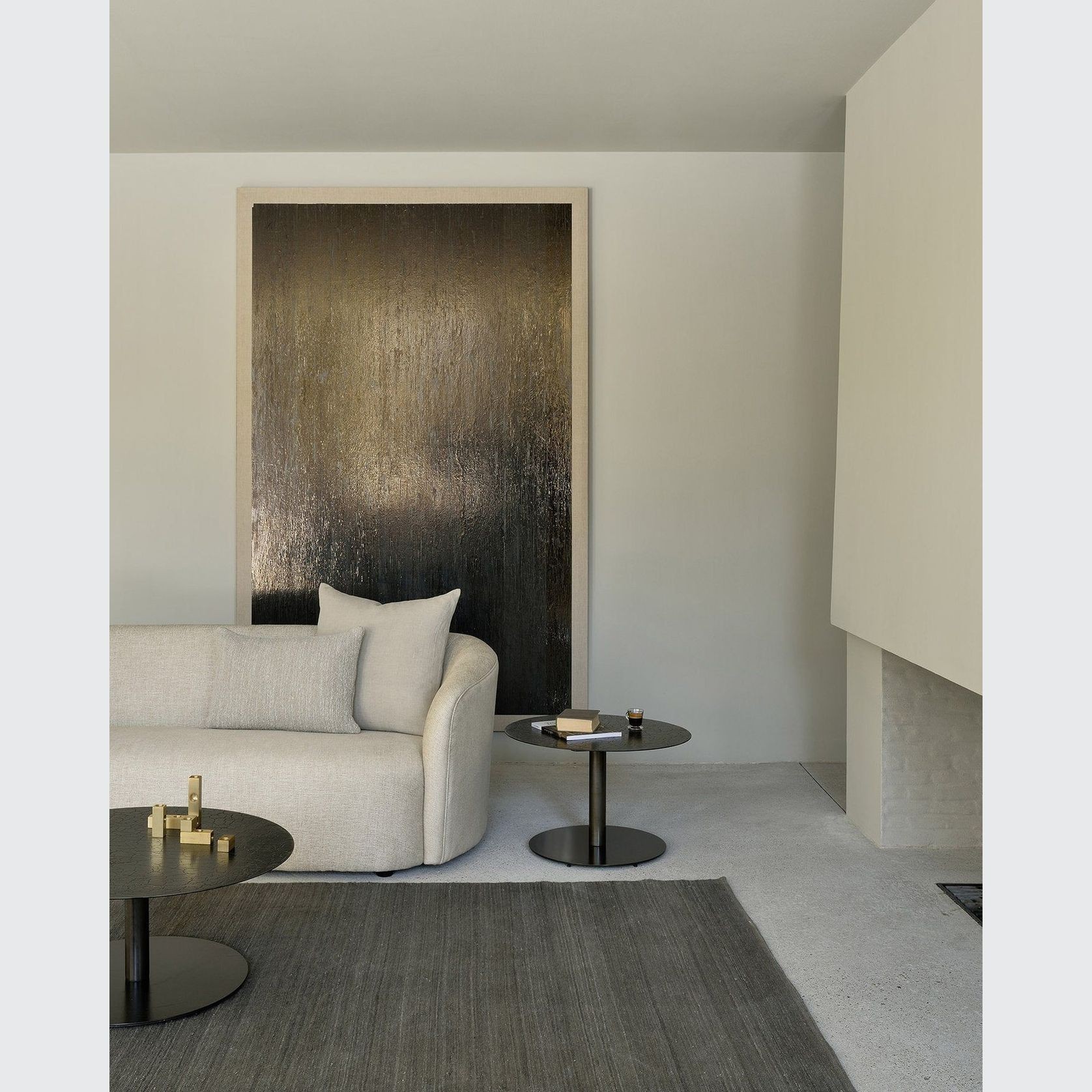 Sphere coffee table gallery detail image