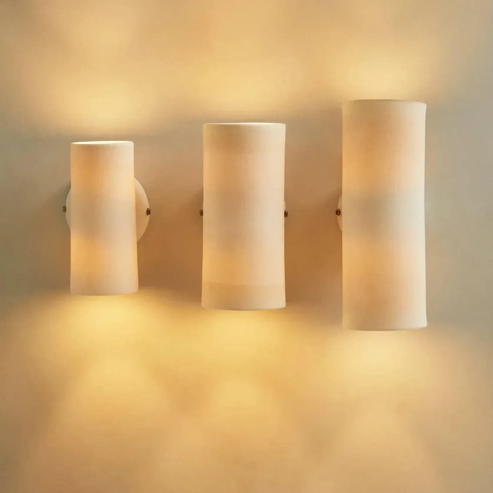 EOS Wall Light gallery detail image