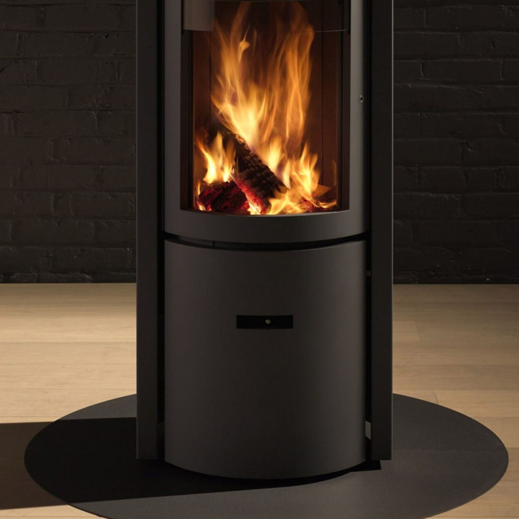 Stuv 30 Compact Low Freestanding Wood Fireplace gallery detail image