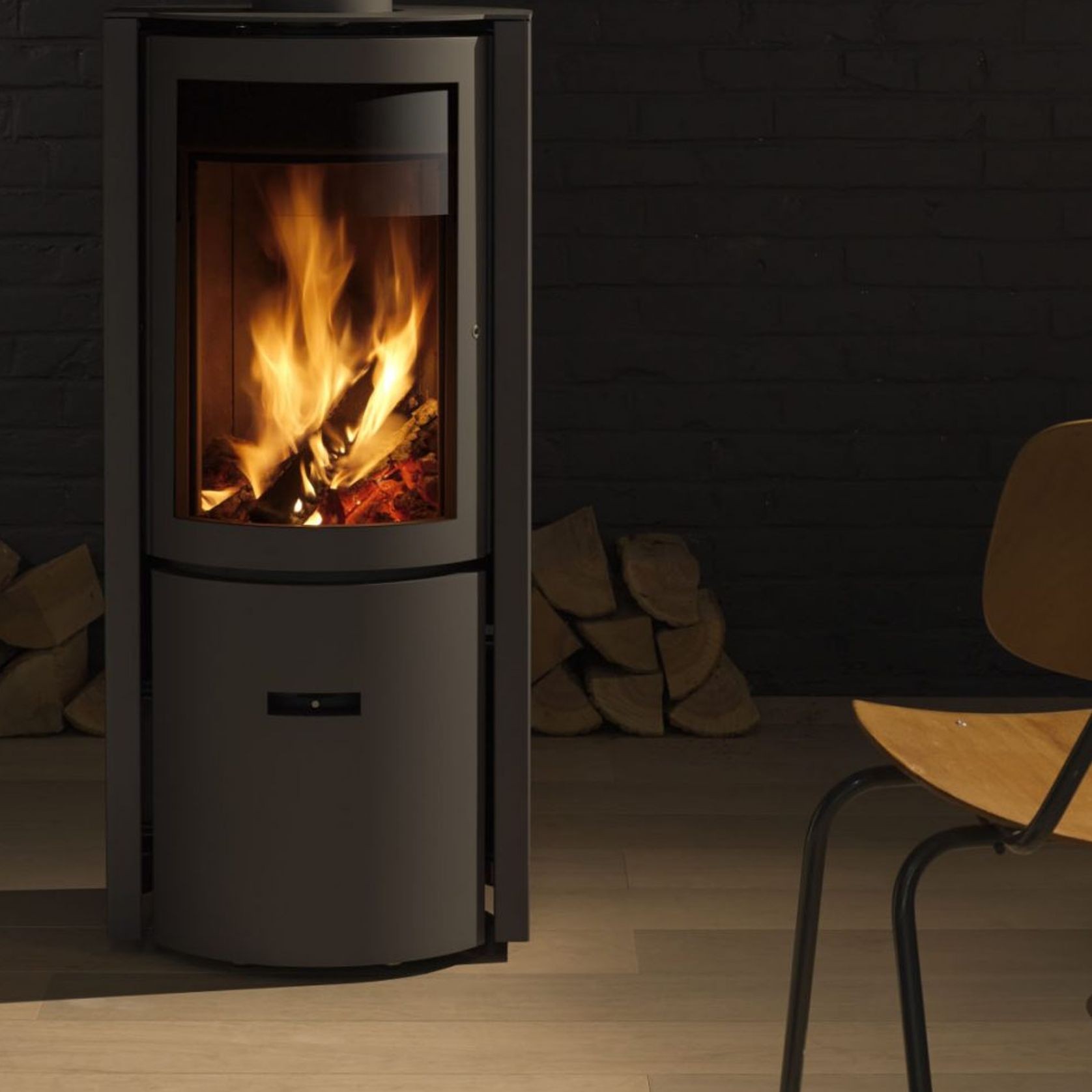 Stuv 30 Compact Low Freestanding Wood Fireplace gallery detail image