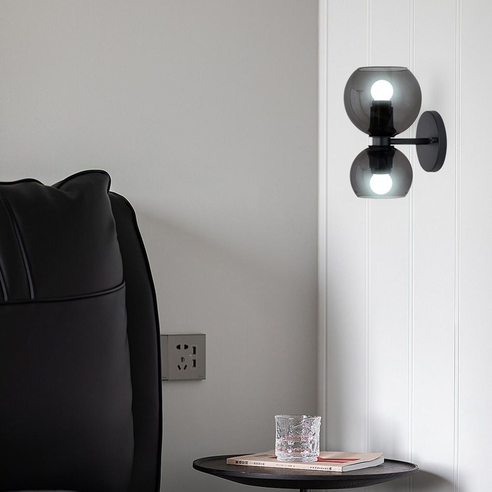 Oyster Wall Light gallery detail image