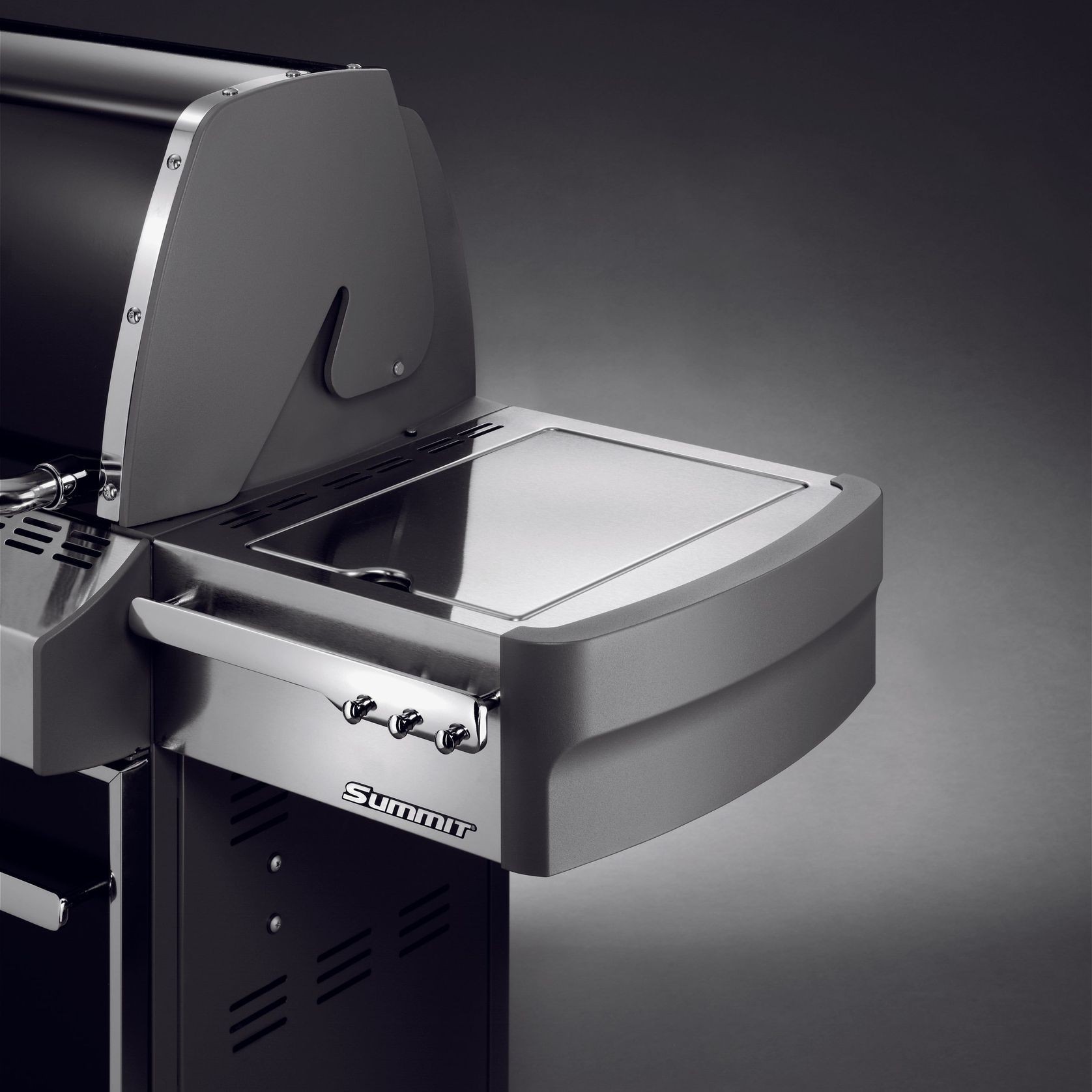 Weber Summit E-670 Grill ULPG Black gallery detail image