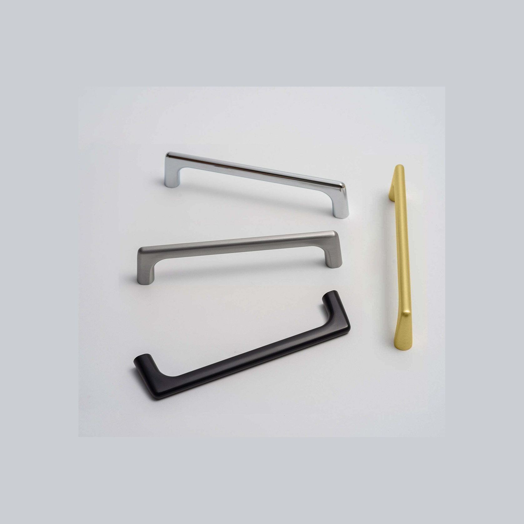 Kitchen handles Surfers Paradise Matt black /Brushed brass/Brushed nickel gallery detail image