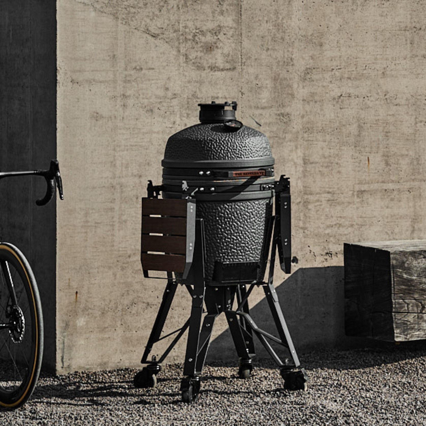 THE BASTARD VX Complete Kamado Charcoal Grill - Large gallery detail image
