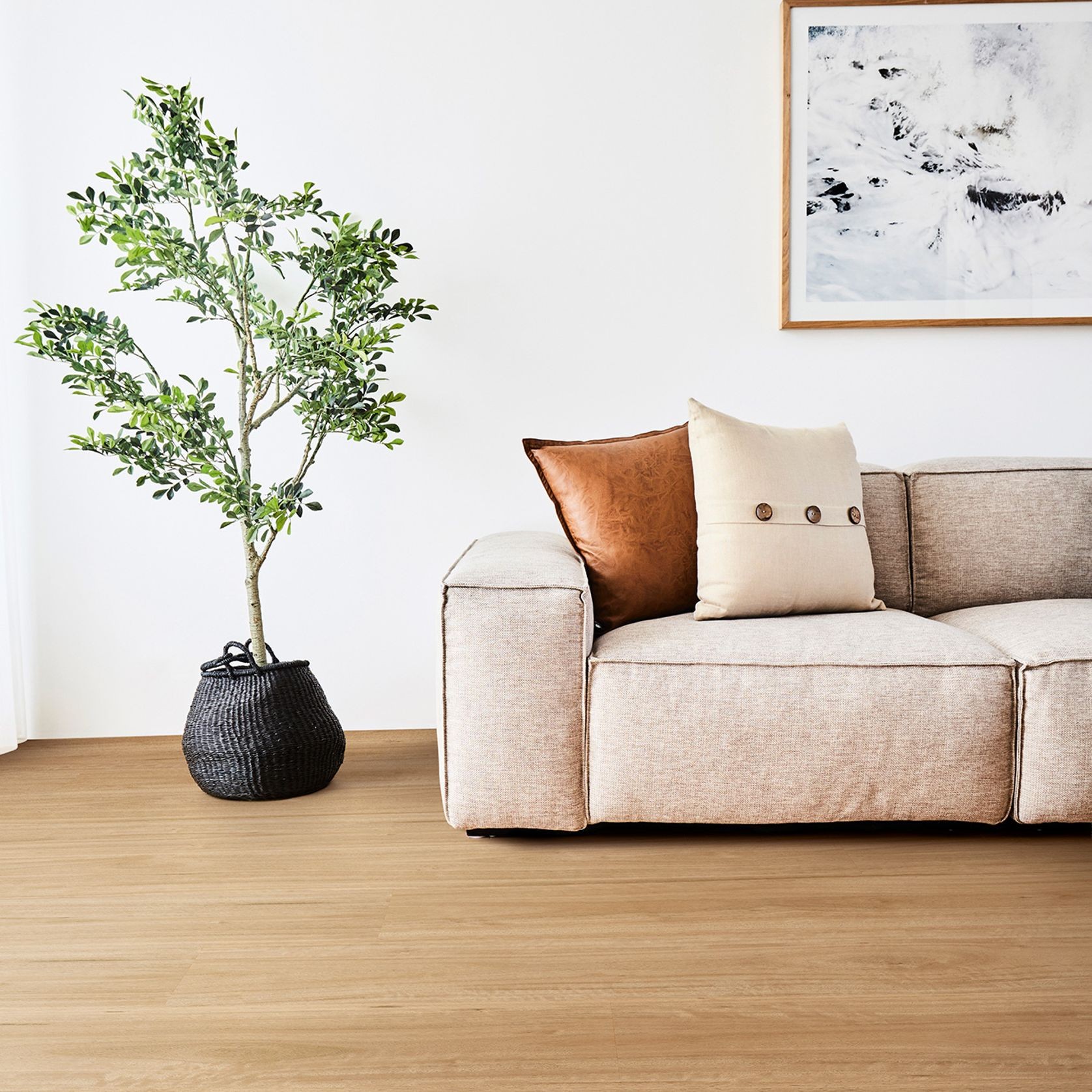 Titan Hybrid Bleached Blackbutt Vinyl Flooring gallery detail image