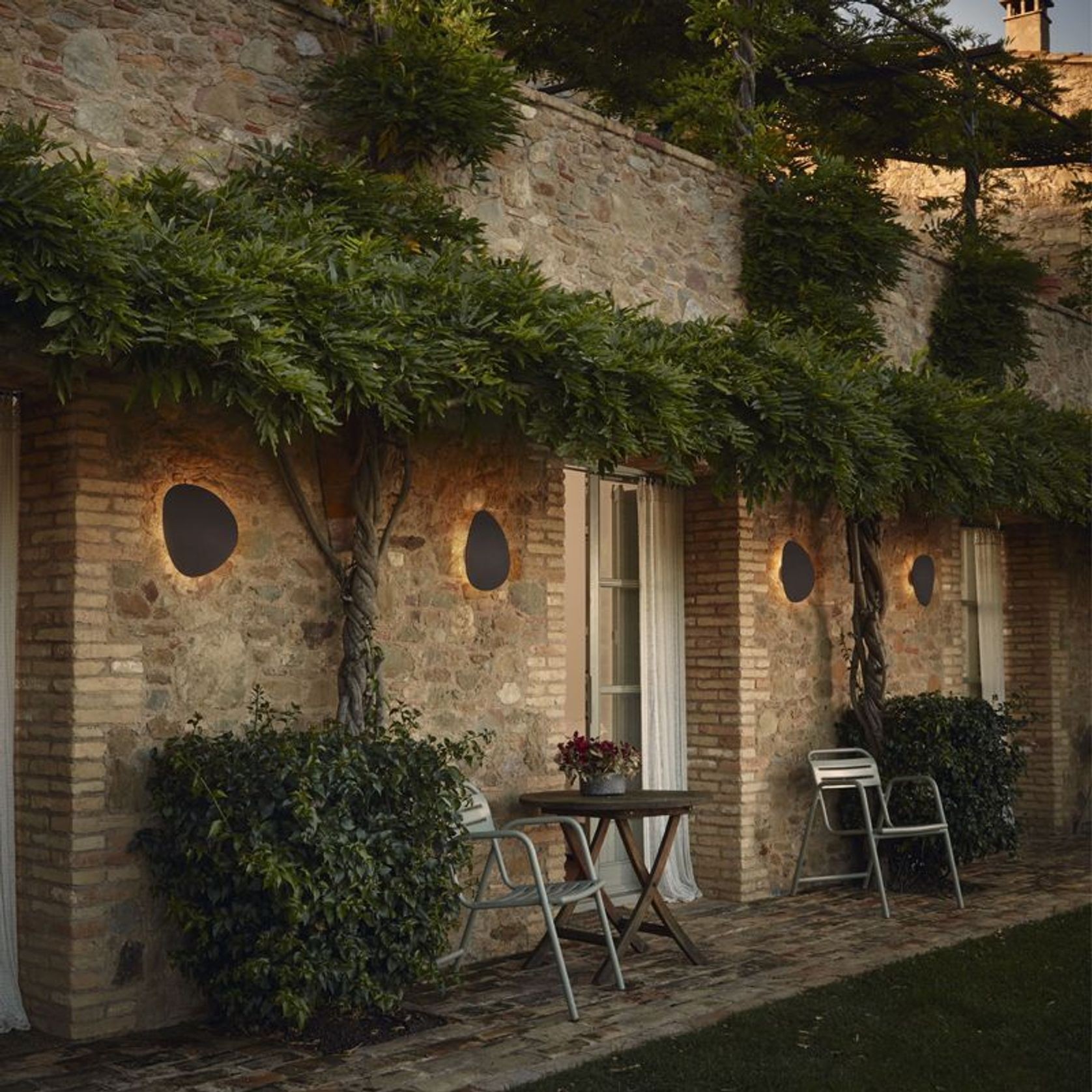 Tria 04 Outdoor Wall Light gallery detail image