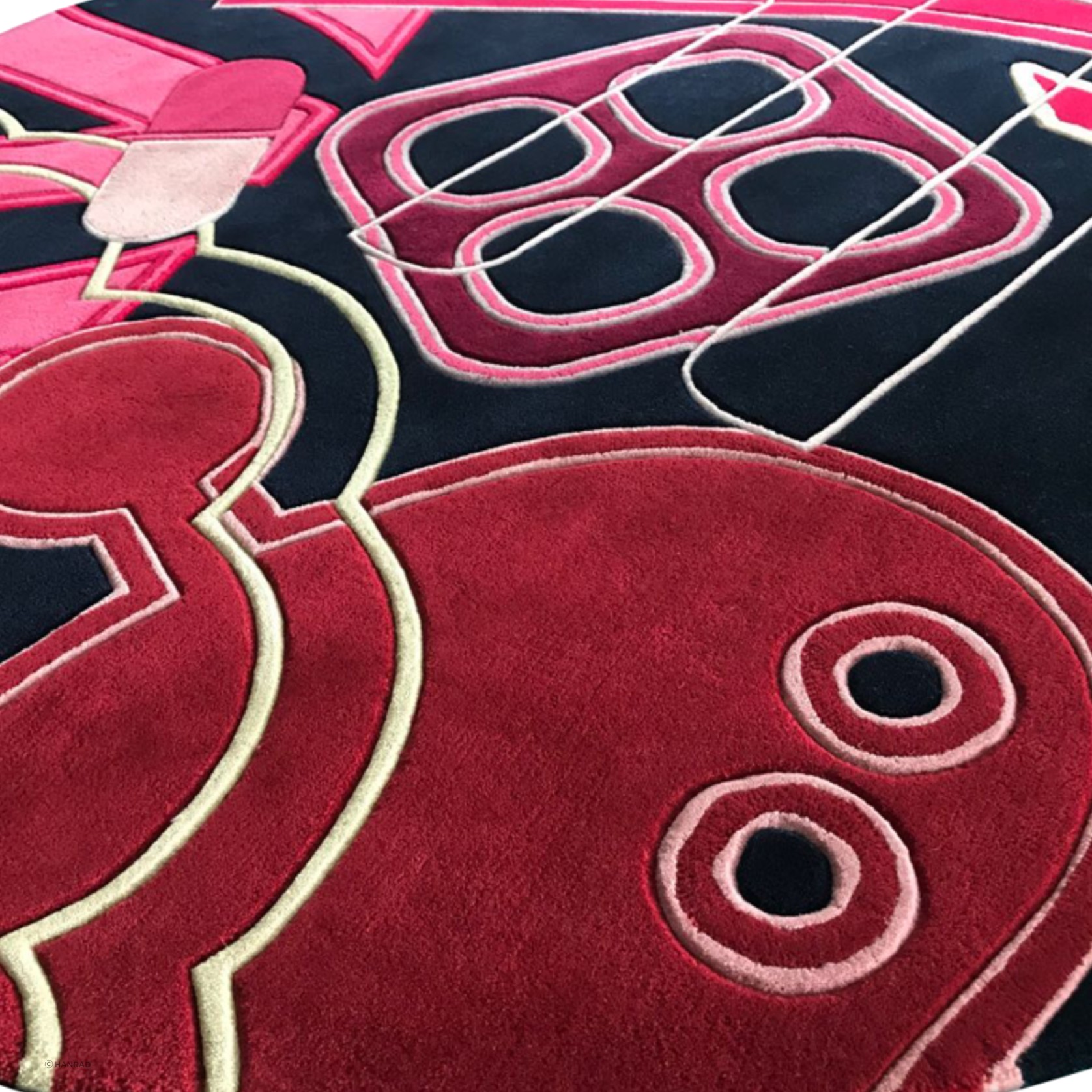 Tāo Tiè Handmade Designer Rug | NZ Wool & Art Silks gallery detail image