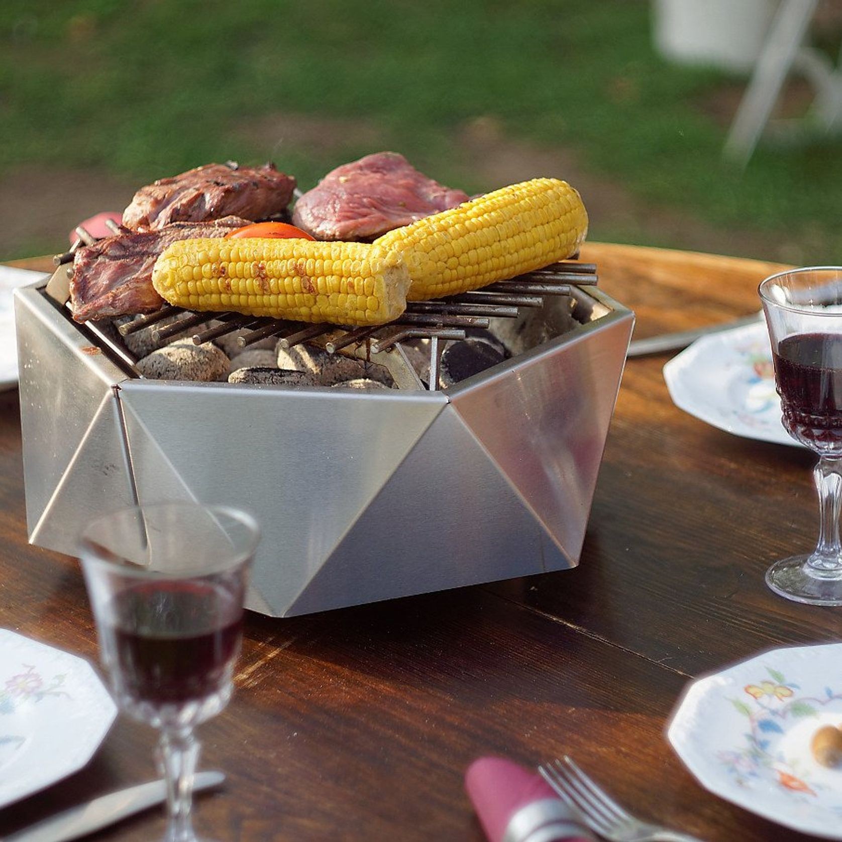 ALFRED RIESS Stalvirsis Portable Hibachi Grill gallery detail image